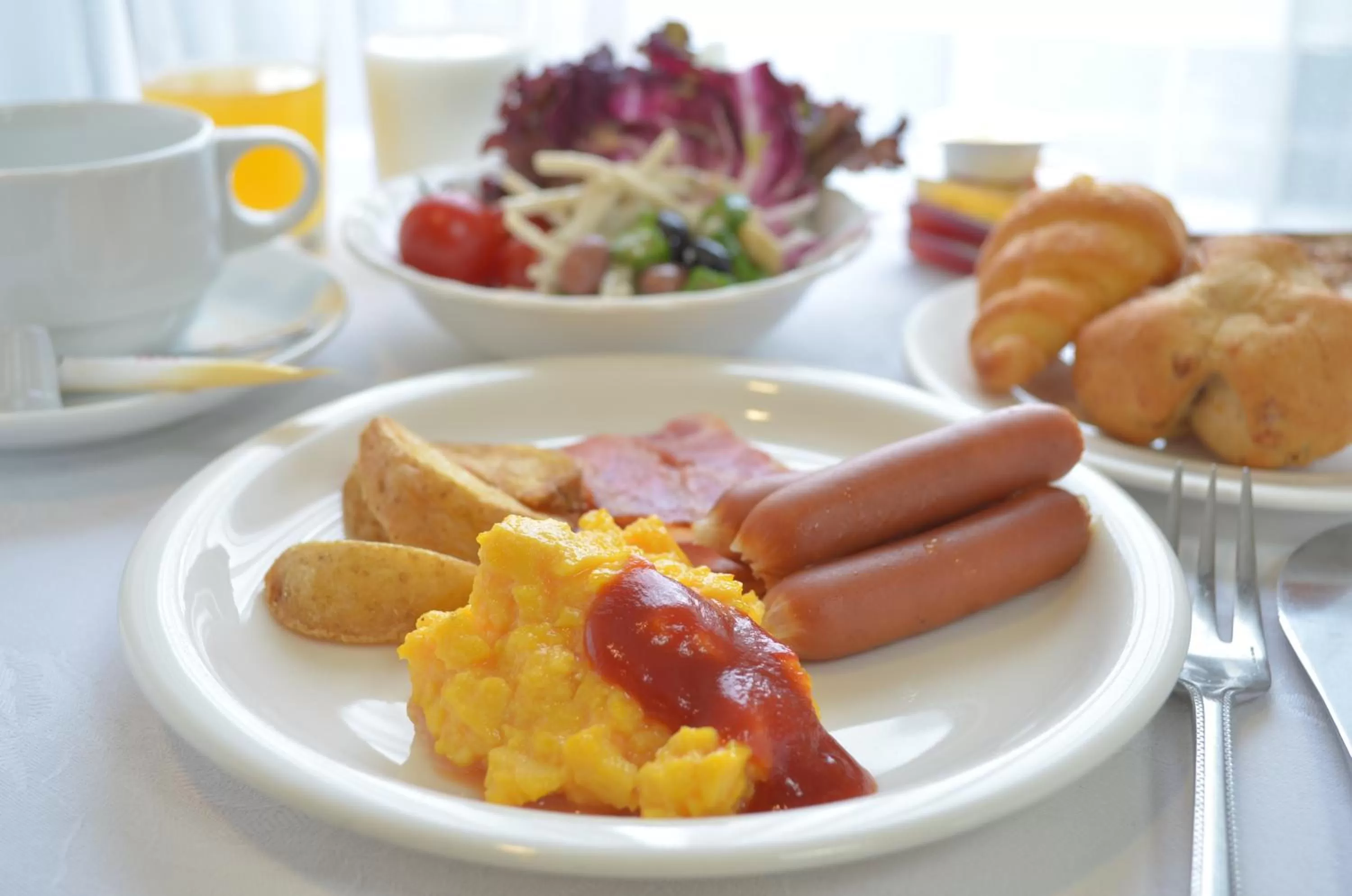 Buffet breakfast in Hotel Sunroute Sapporo