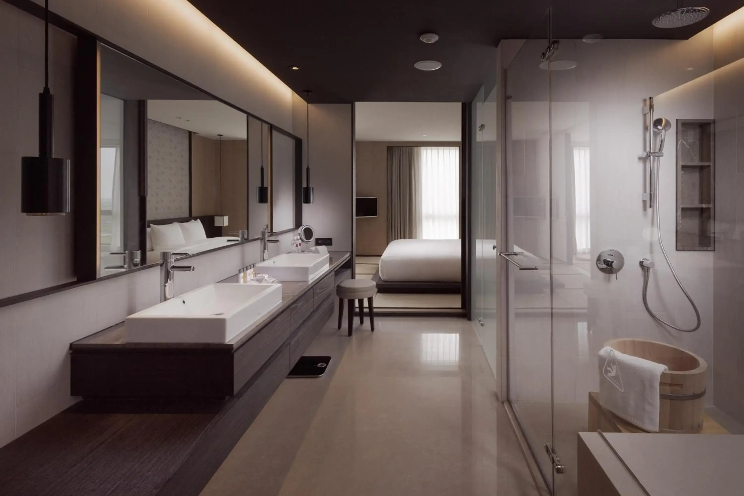 Shower, Bathroom in Crowne Plaza Tainan, an IHG Hotel