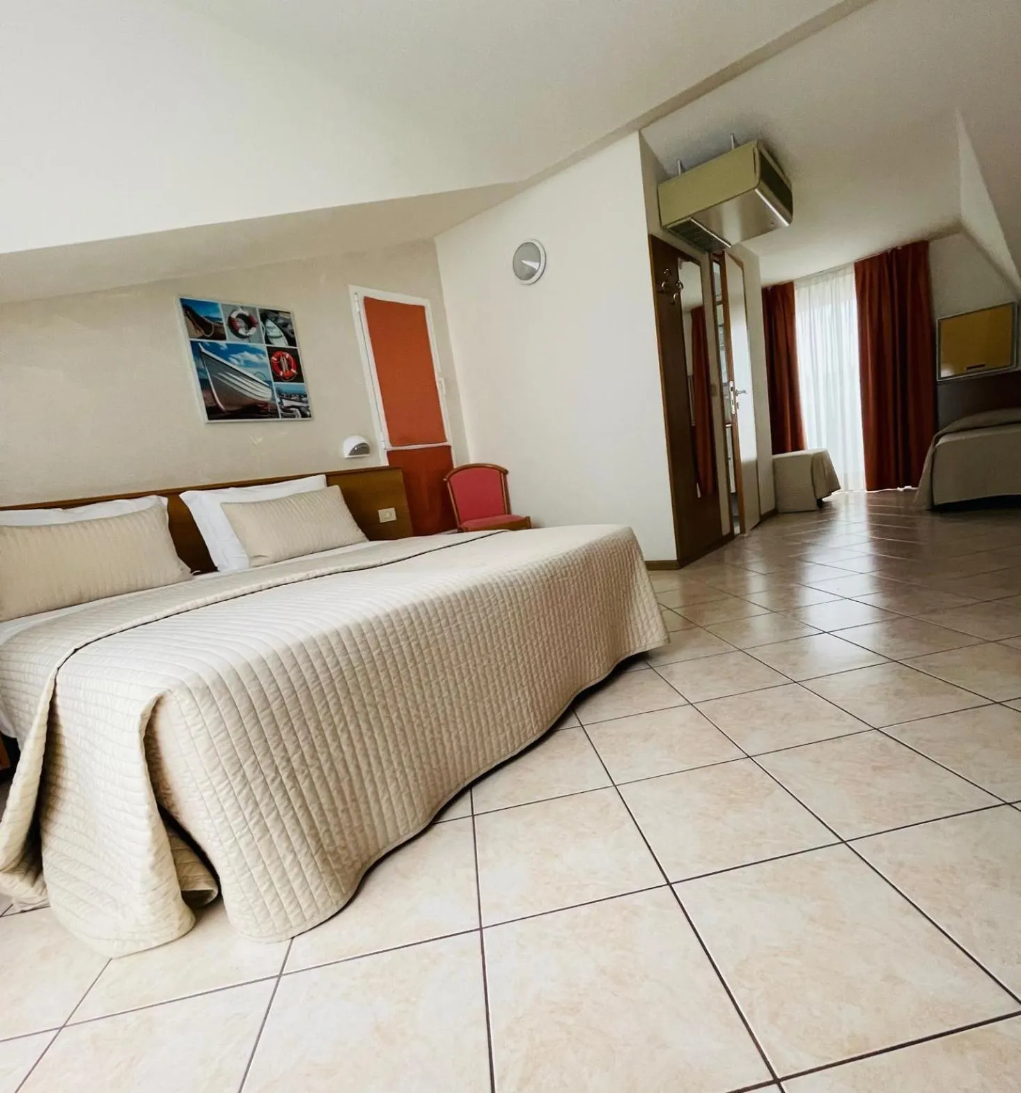 Bedroom in Hotel Touring