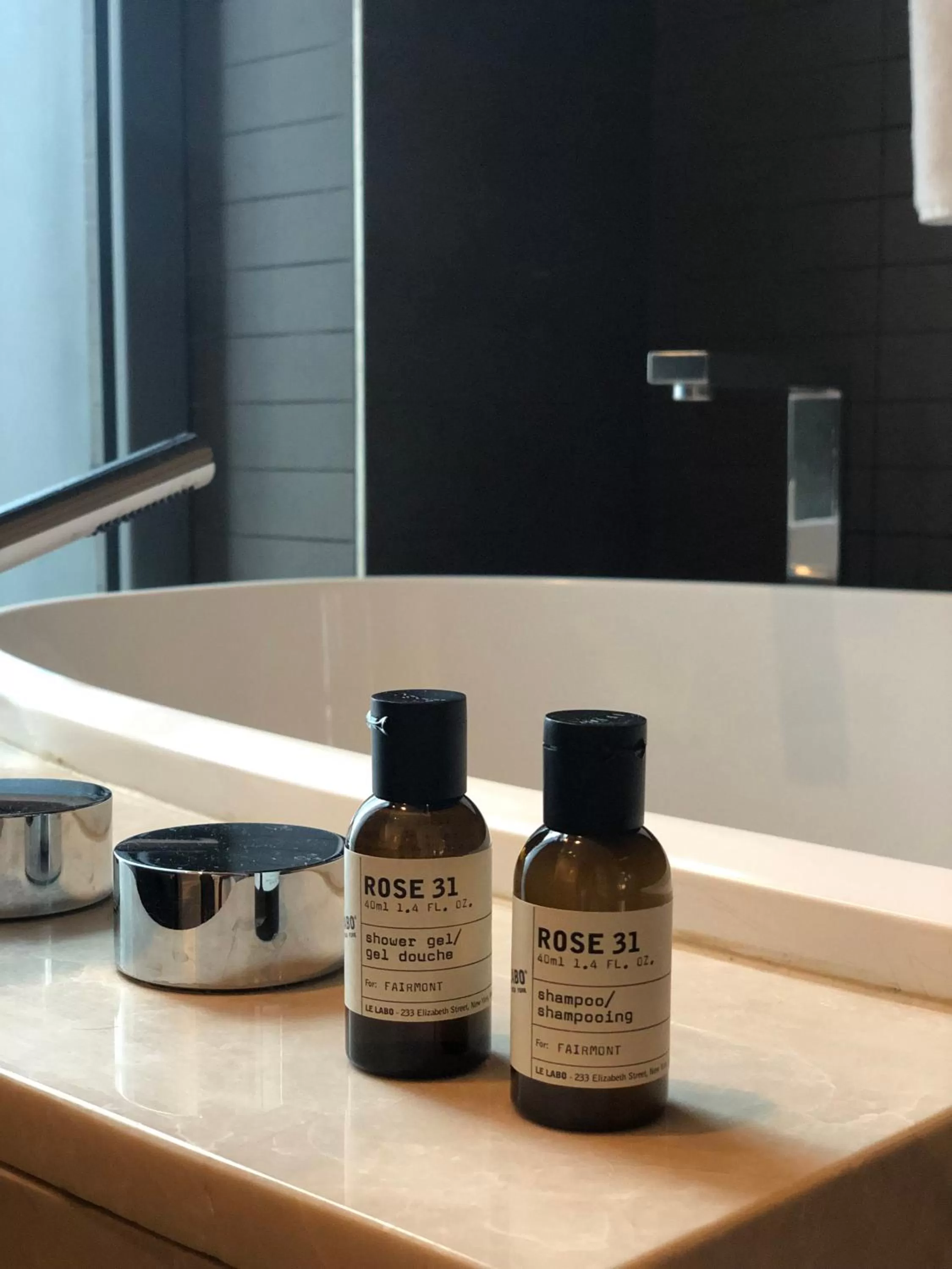 Bathroom in Fairmont Quasar Istanbul Hotel