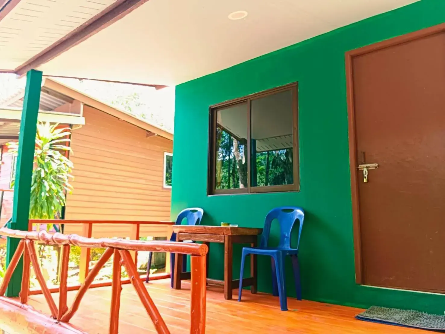 Property building in Lanta Maikeaw Bungalow