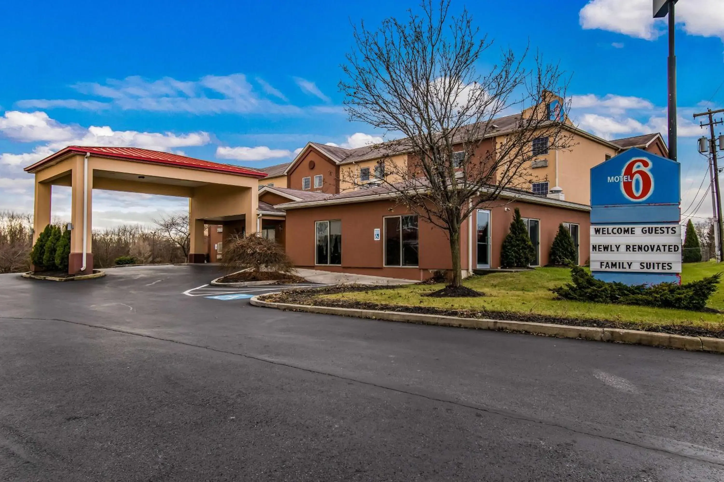 Property Building in Motel 6-Harrisburg, PA - Hershey North