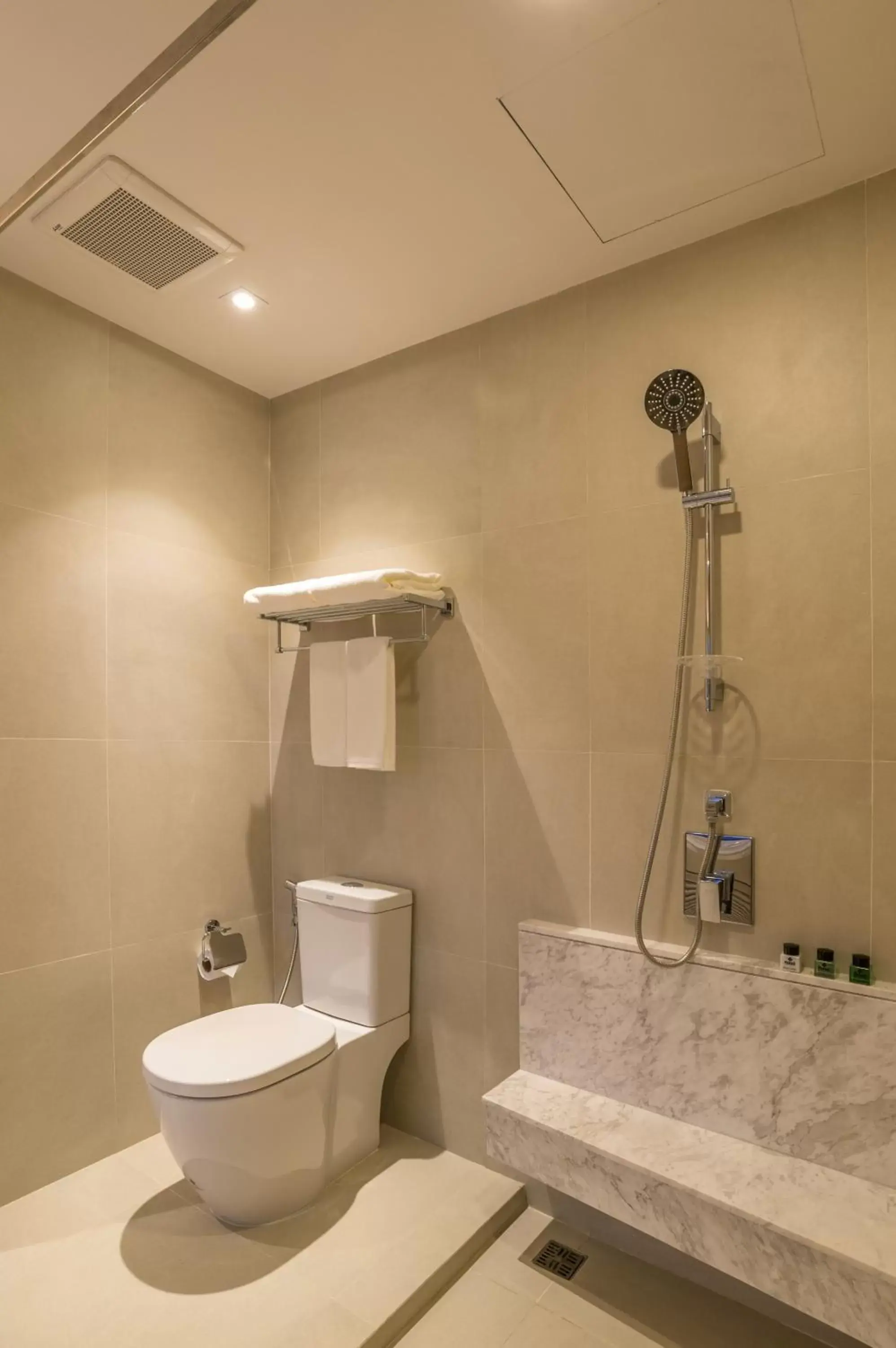 Shower, Bathroom in Panan Krabi Resort - SHA Extra Plus