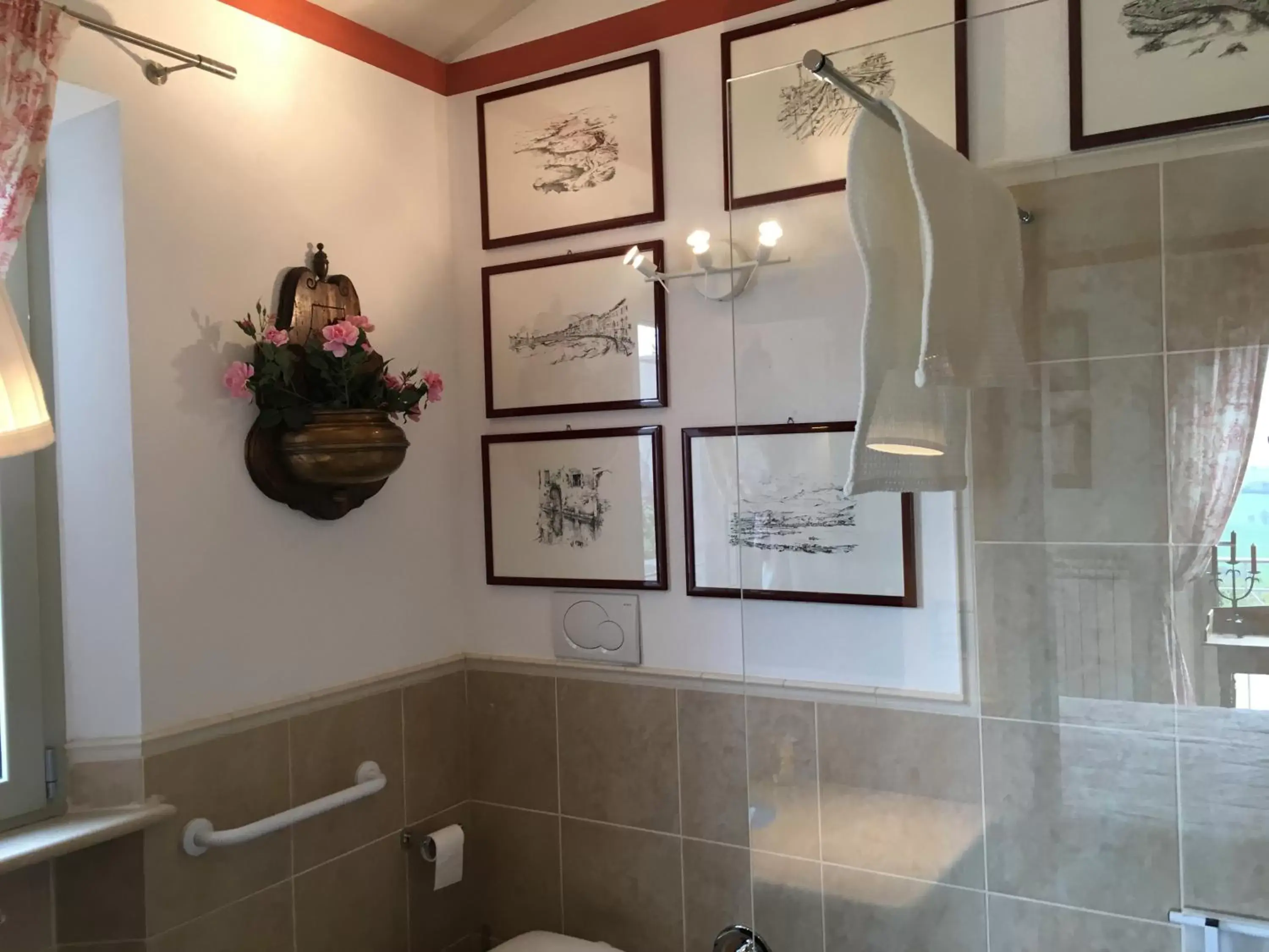 Shower, Bathroom in Relais Il Margarito