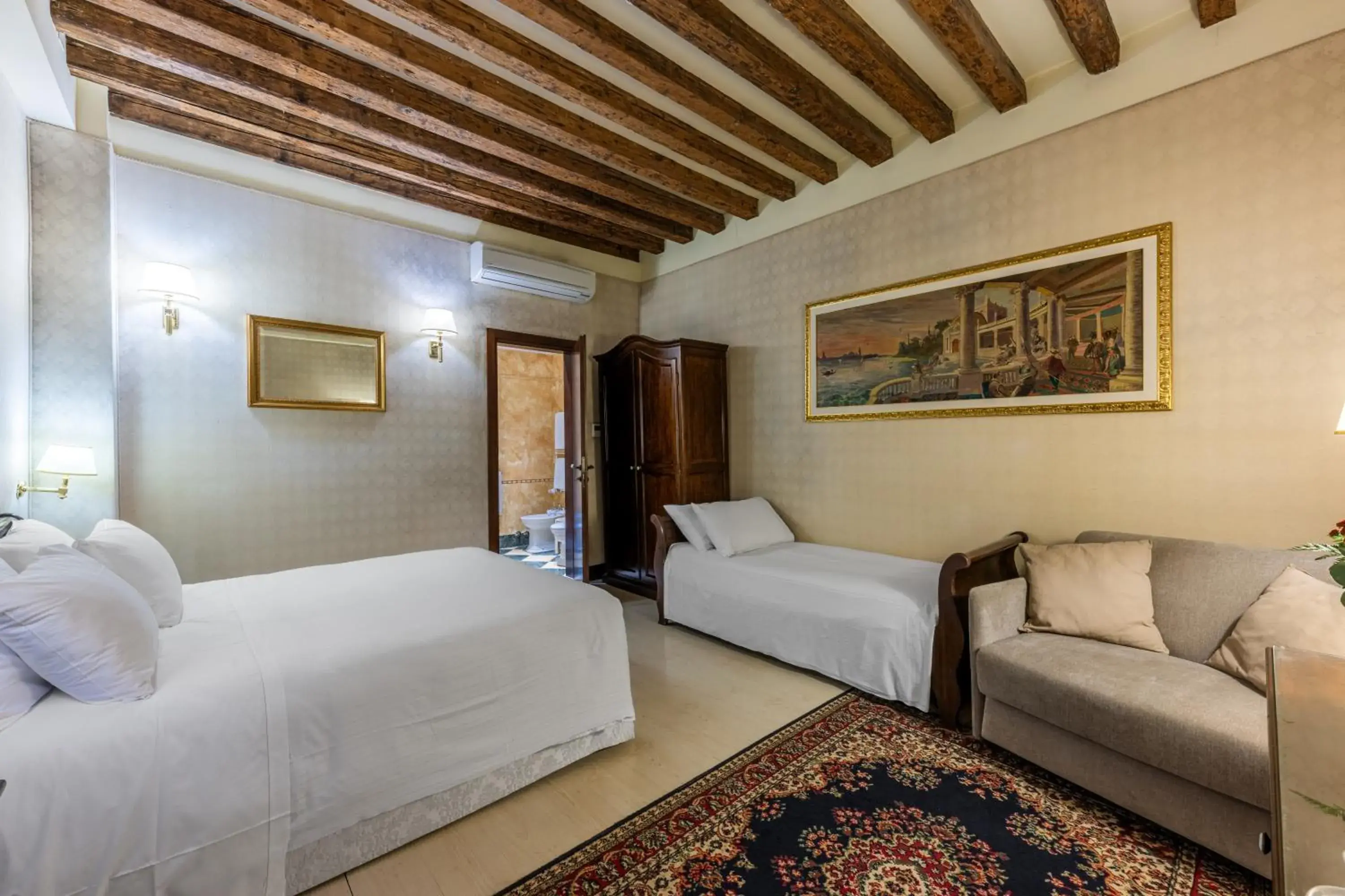 Bed in Ca' Del Nobile