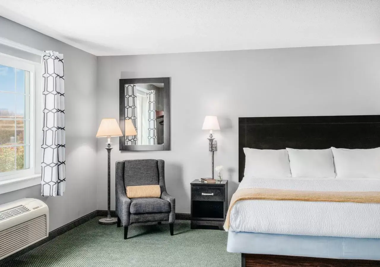 Standard King Room in Hotel One75 Standard King Room in Hotel One75