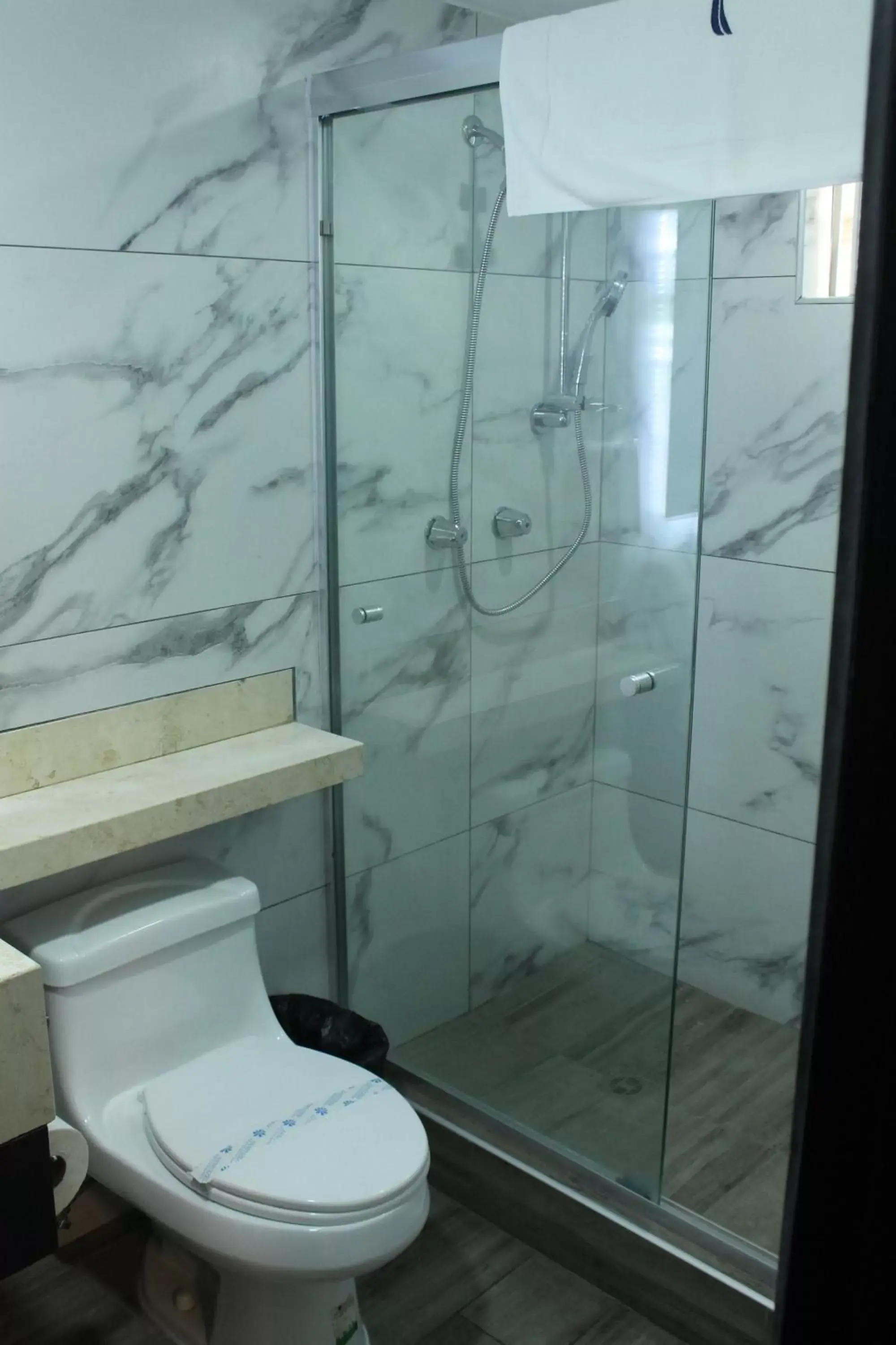 Toilet, Bathroom in Hotel Velario