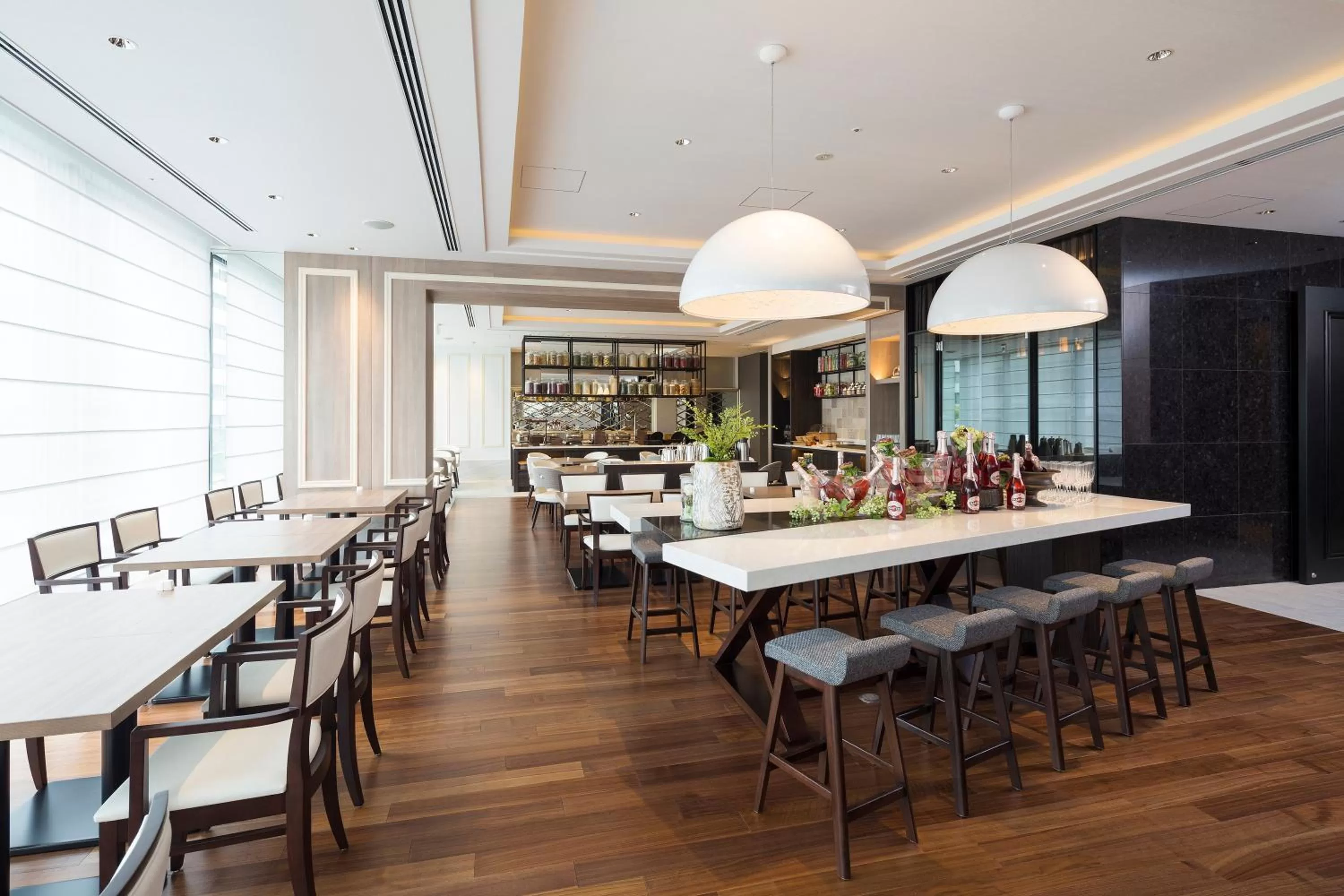 Restaurant/places to eat in Premier Hotel -CABIN PRESIDENT- Osaka