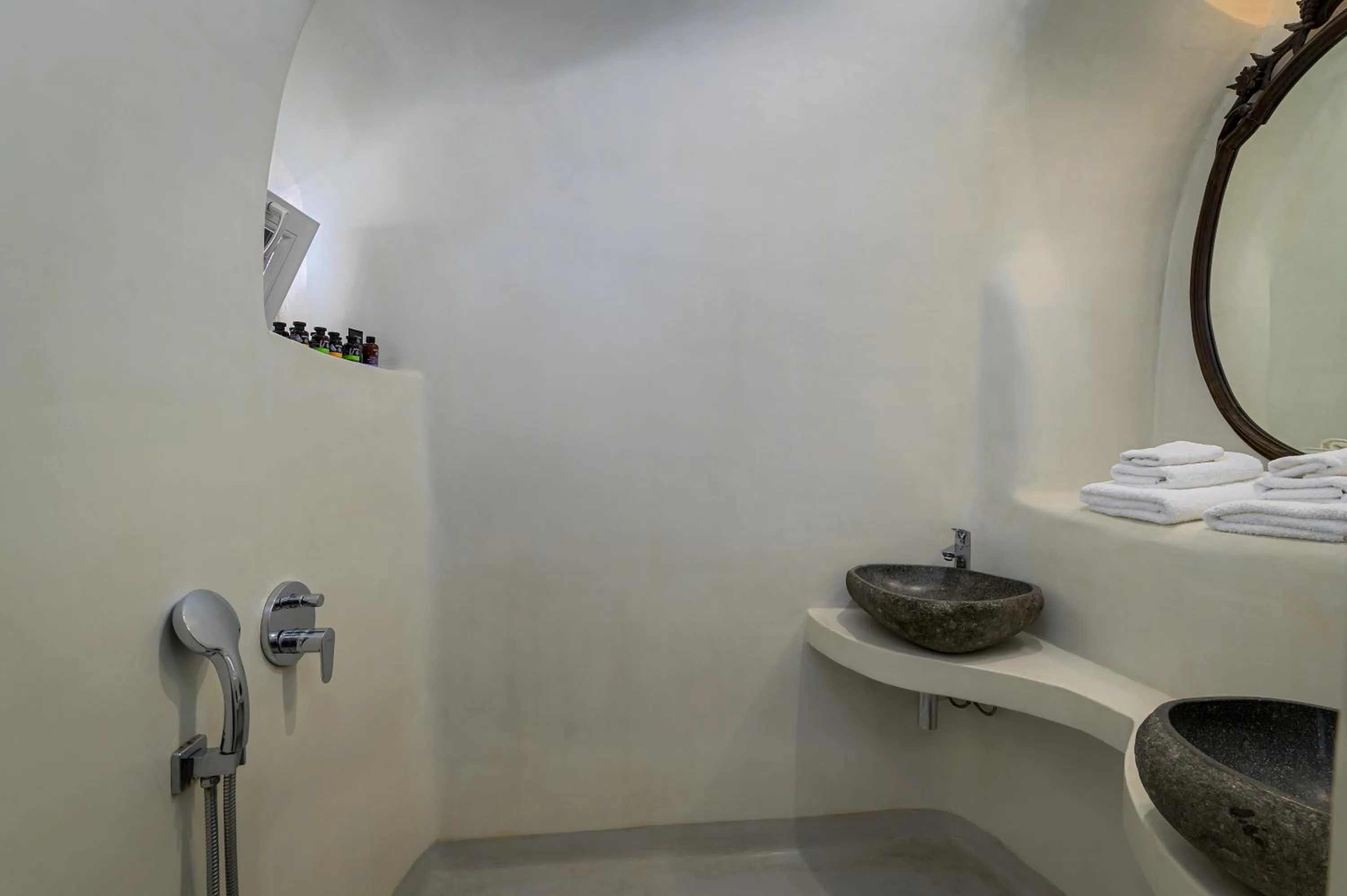 Bathroom in Trieris Villa & Suites