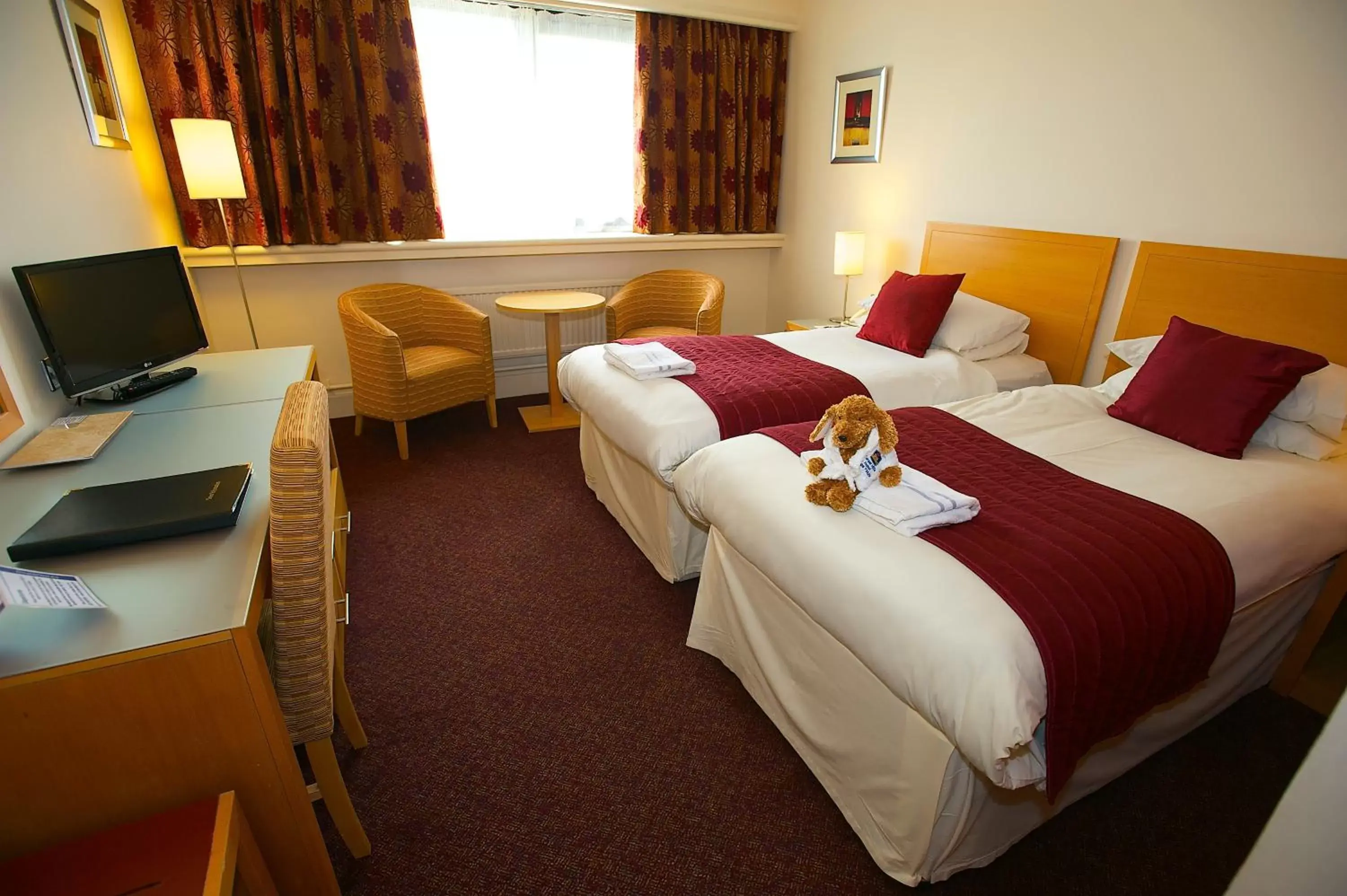 Bed in Best Western Frodsham Forest Hills Hotel