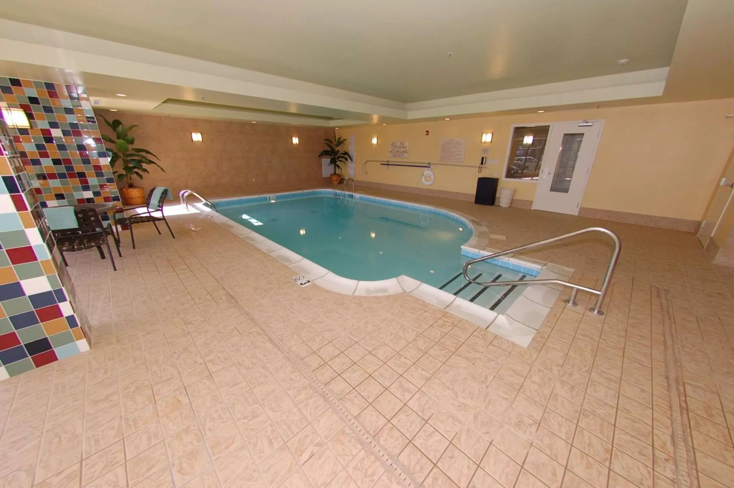 Pool view, Swimming Pool in Hilton Garden Inn Bowling Green