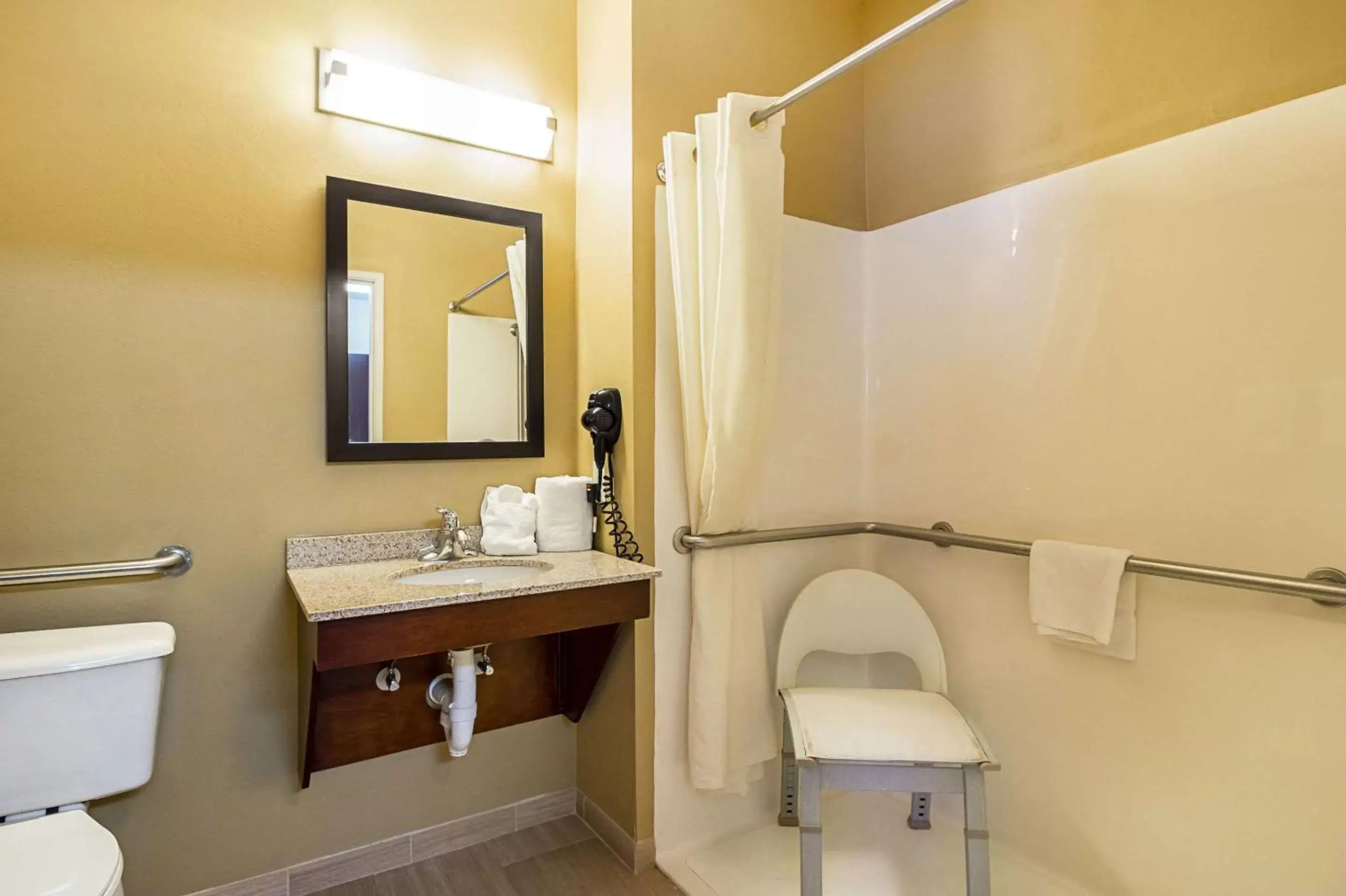 Bathroom in MainStay Suites Fargo - I-94 Medical Center