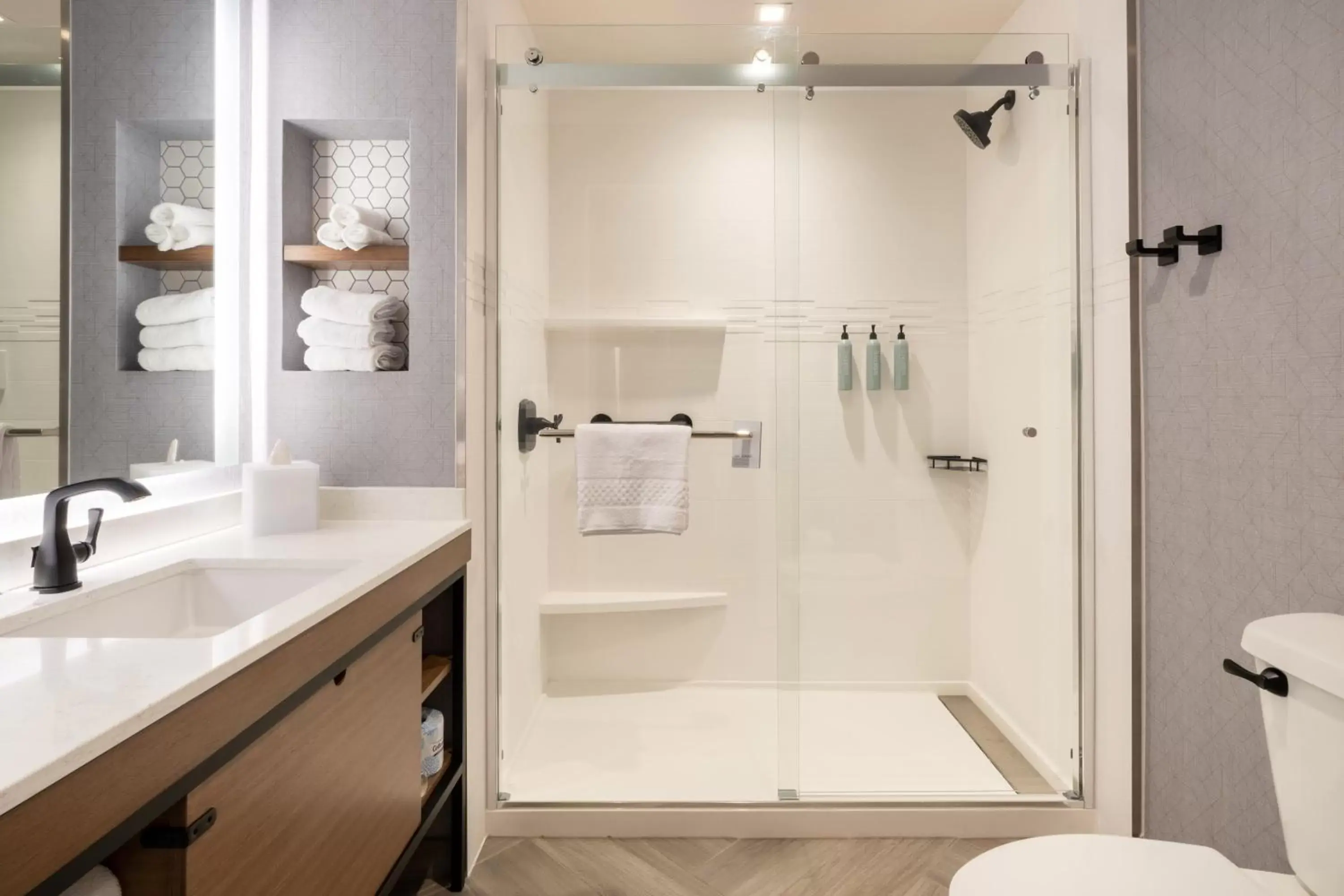 Shower, Bathroom in Residence Inn by Marriott San Francisco Airport Millbrae Station