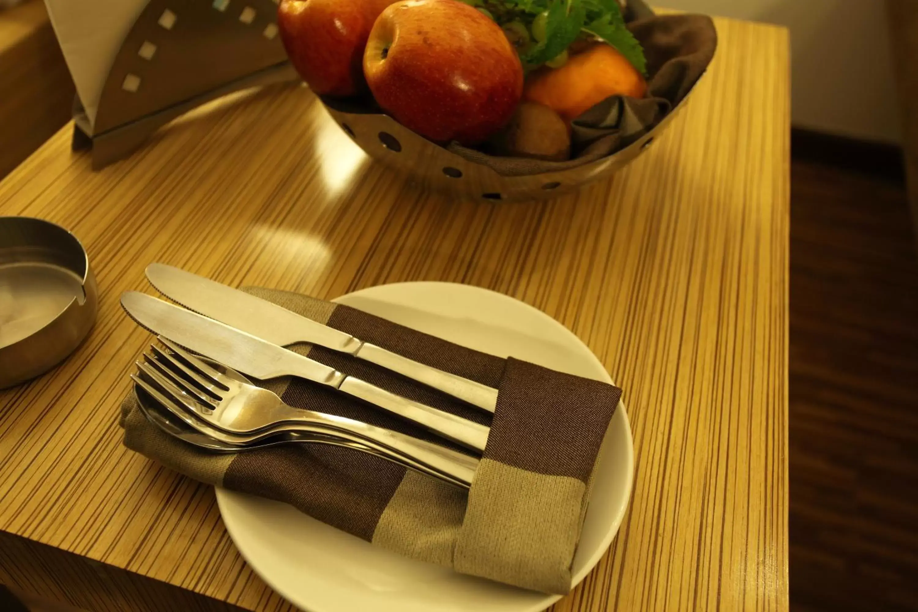 Food and drinks in Comfort Inn Legacy Food and drinks in Comfort Inn Legacy