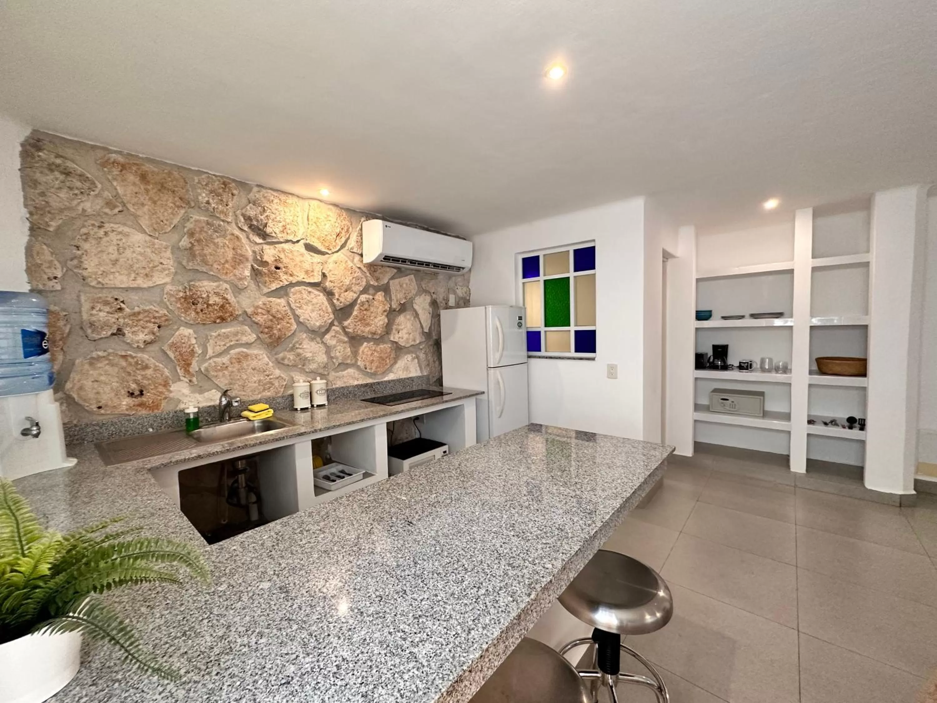 Kitchen/Kitchenette in Casa Tortugas Boutique Hotel - CANCUN Hidden Gem