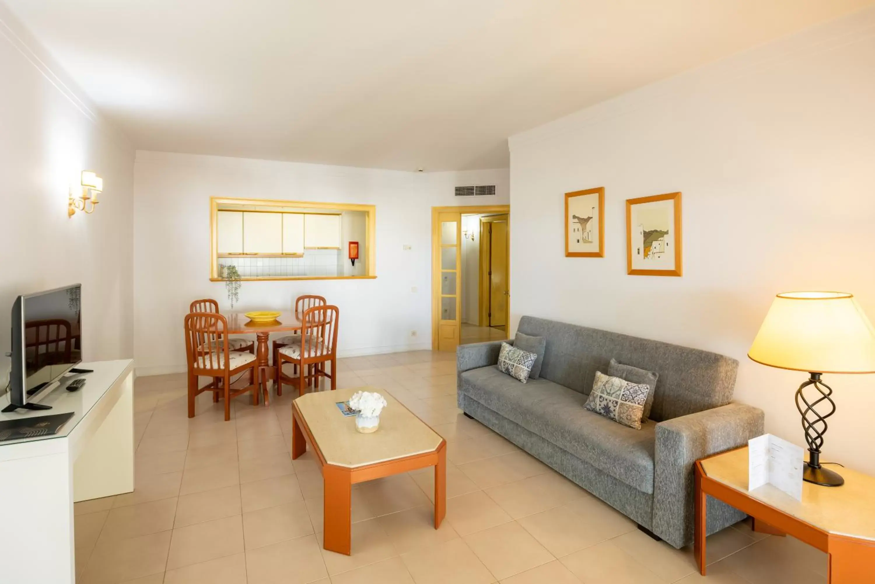 Living room, Seating Area in Clube do Lago Hotel