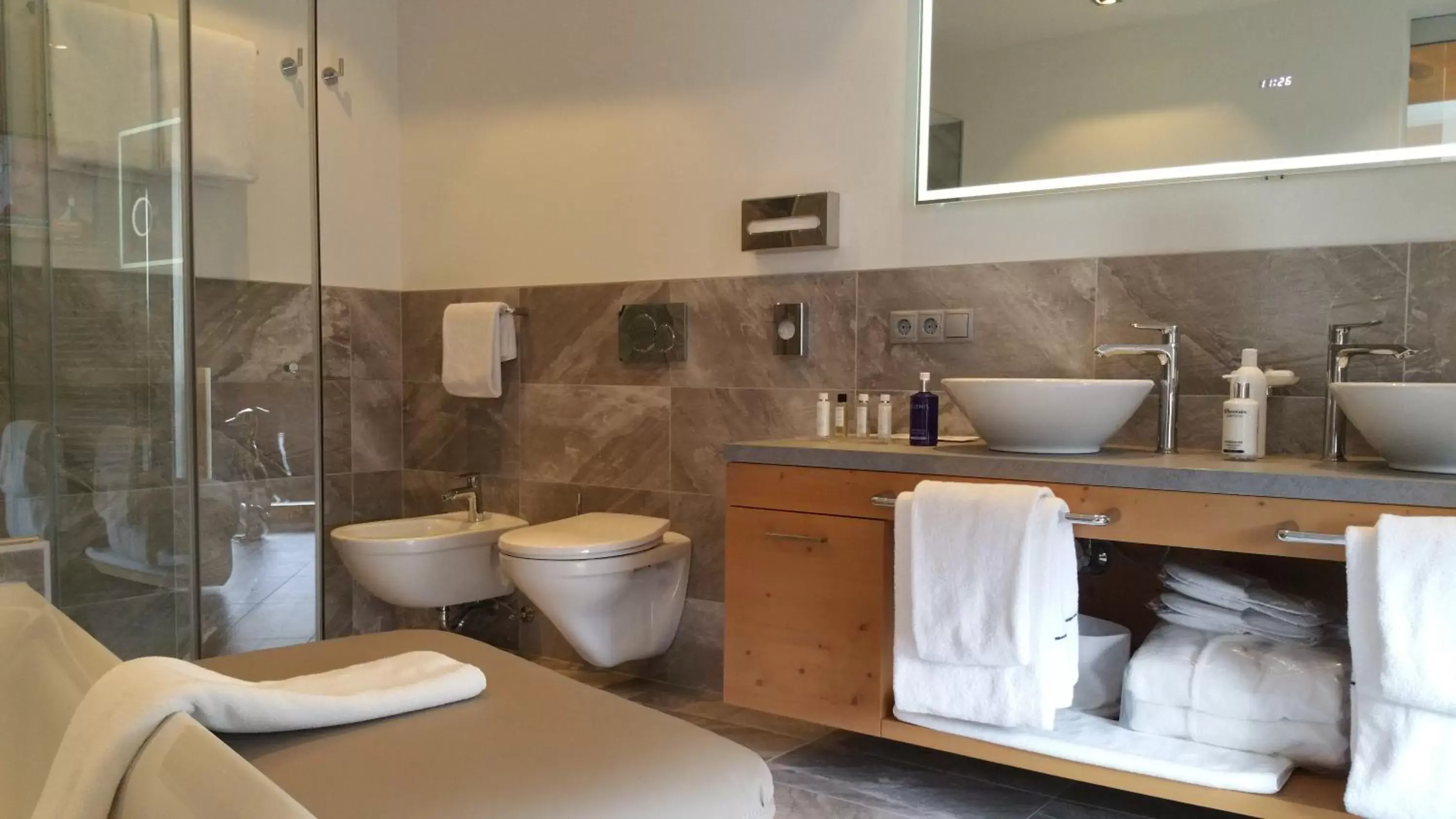 Bathroom in Hotel Vergeiner
