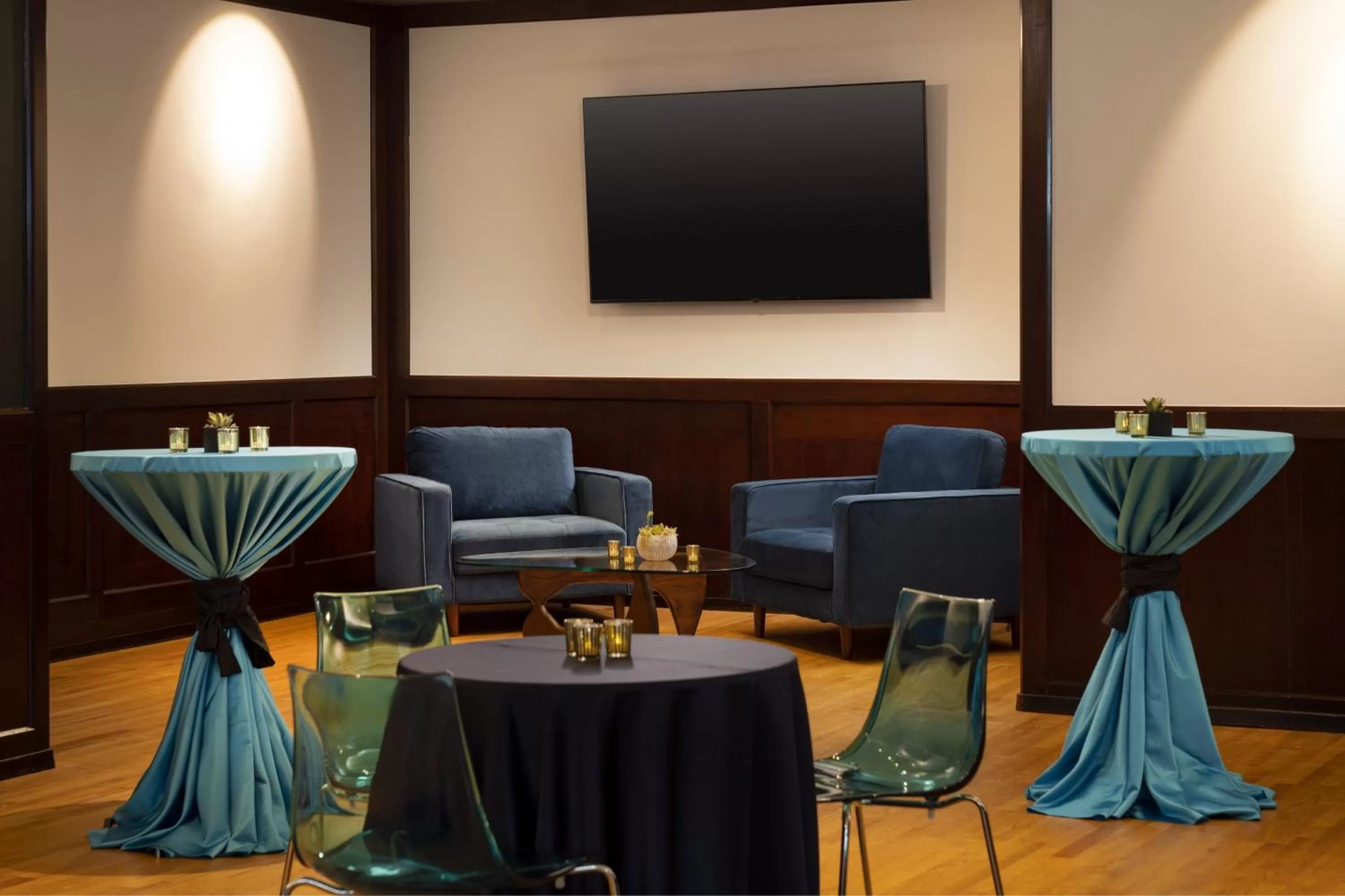 Lobby or reception in Monterey Marriott