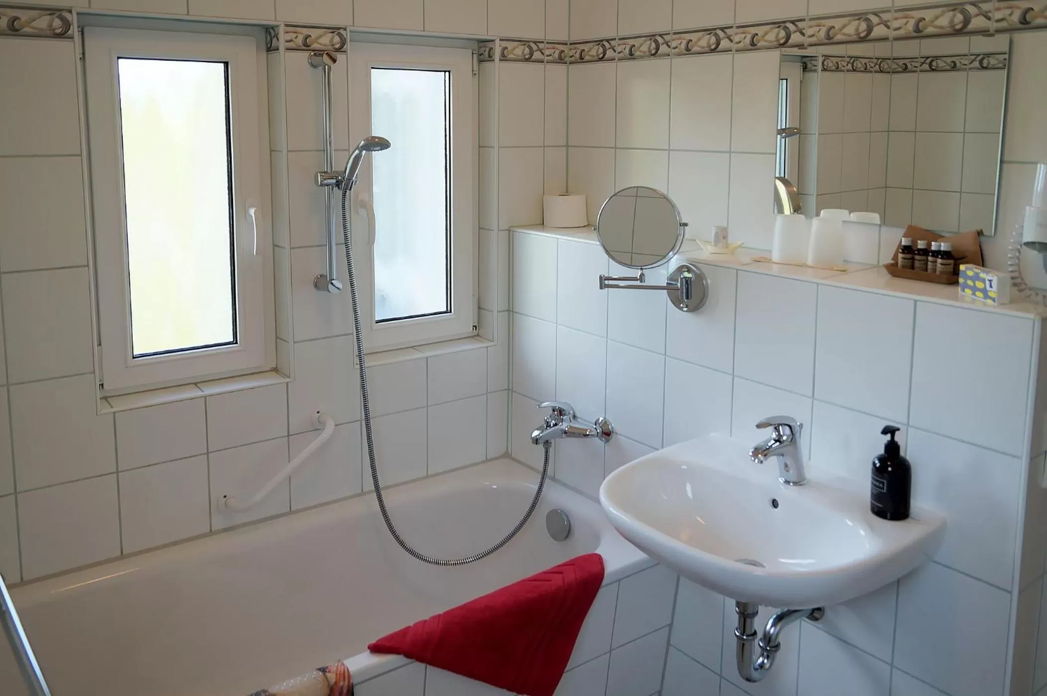 Bathroom in Erzgebirgshotel Misnia Bärenfels