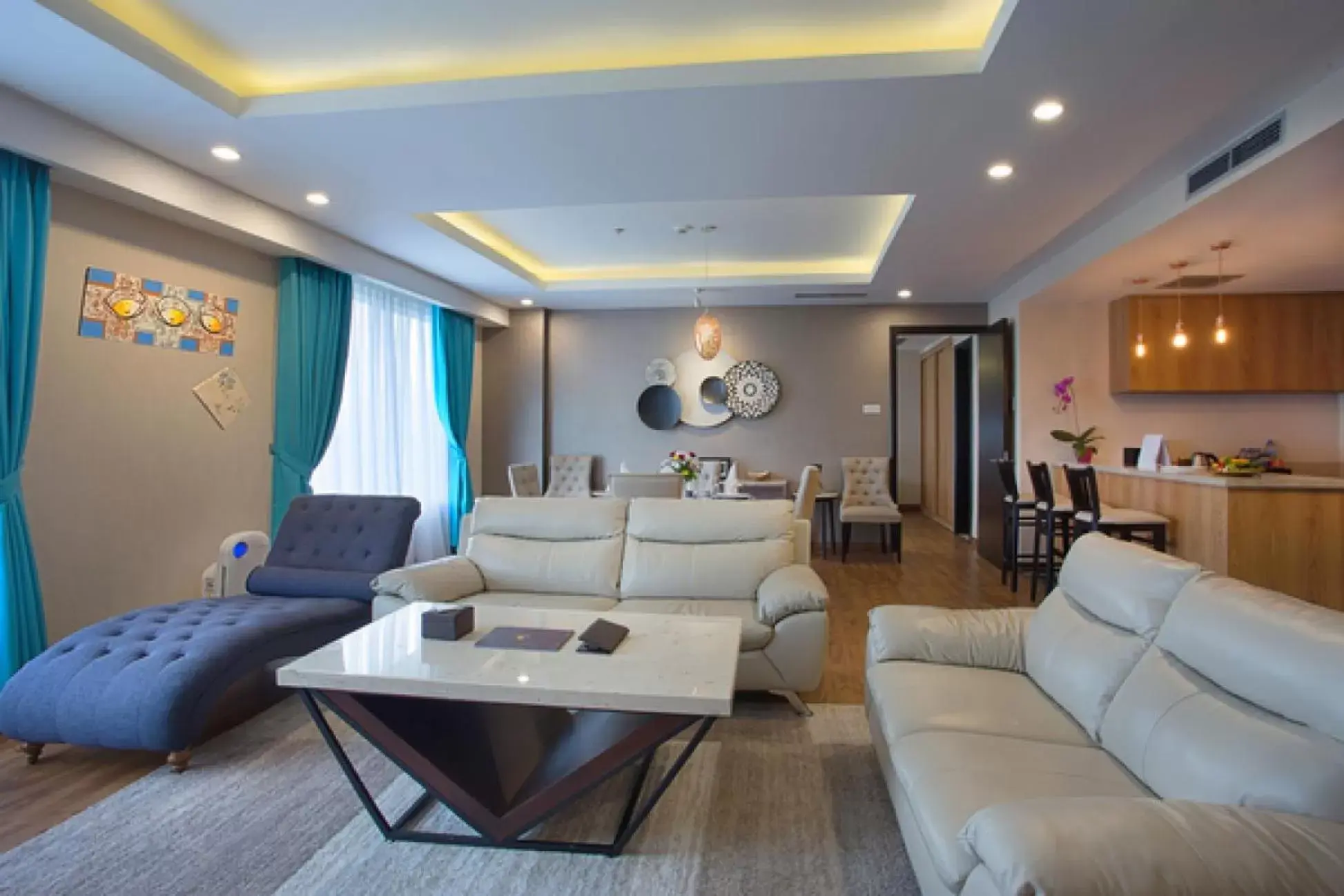 Living room, Seating Area in Grand Sunshine Resort & Convention