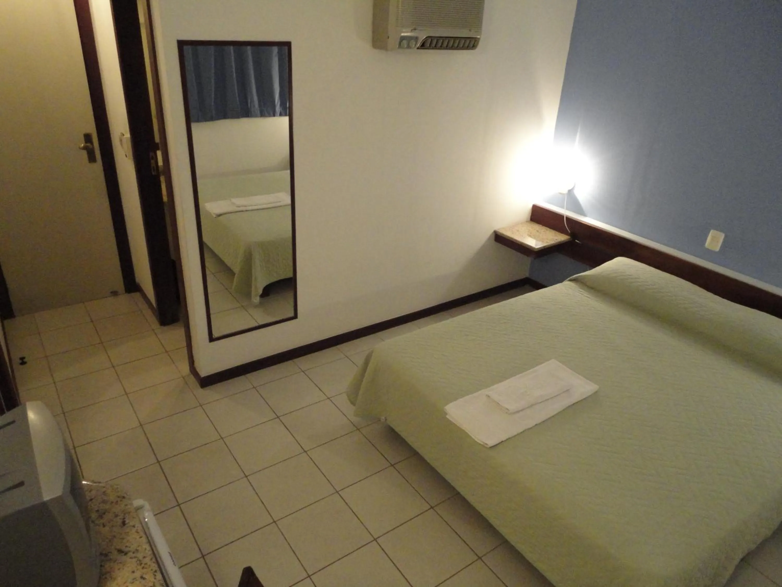 Restaurant/places to eat, Bed in Pisa Plaza Hotel