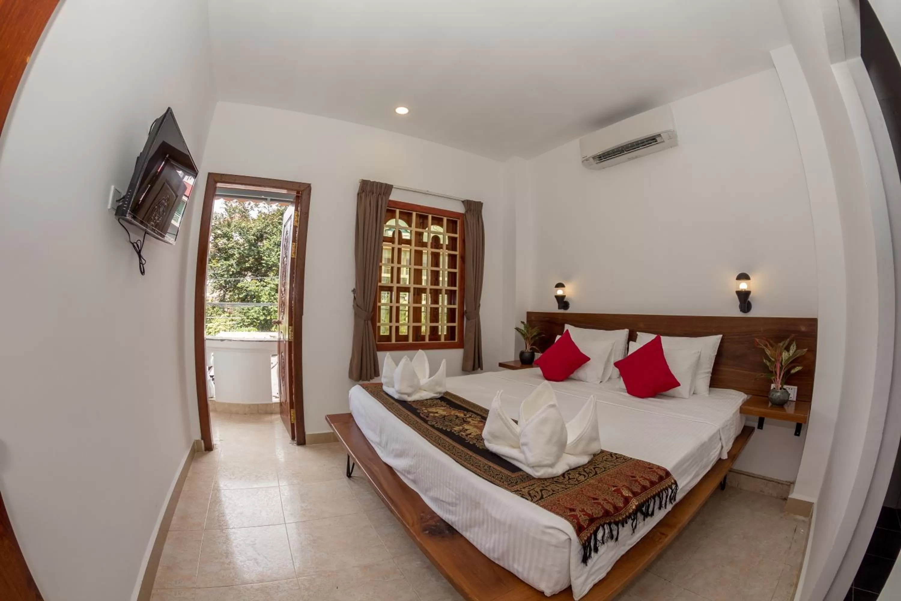 Photo of the whole room, Bed in Poolside Villa