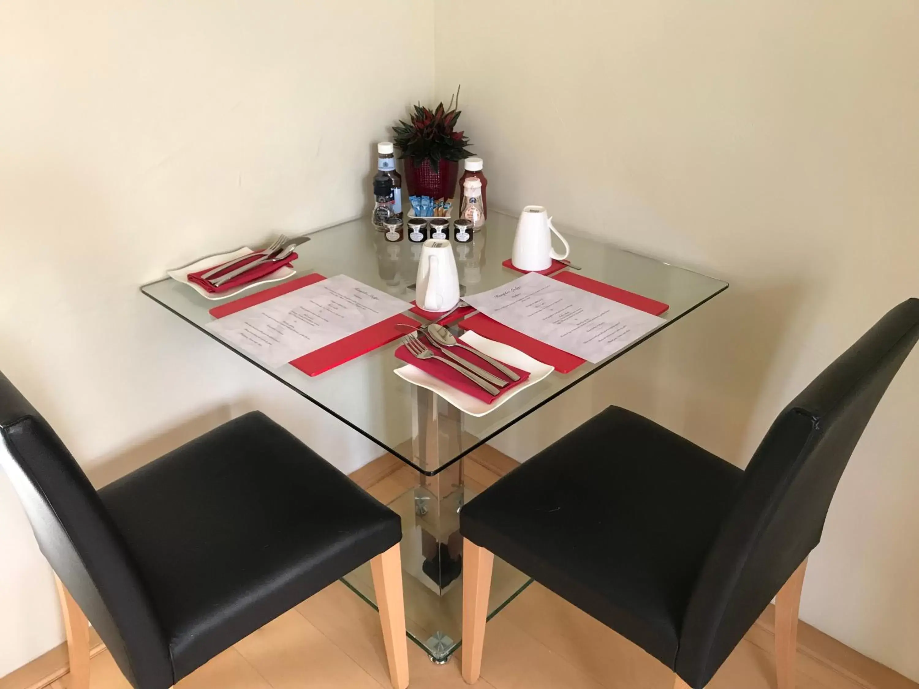 Decorative detail, Dining Area in Hemples Lodge