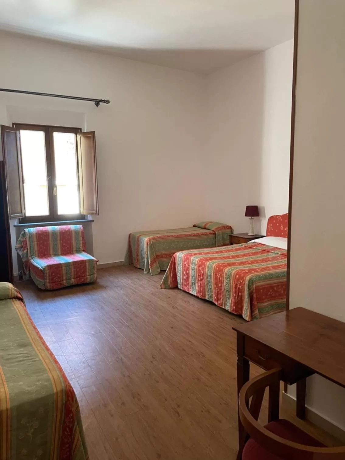 Bed in Hotel Caffè Verdi - 24 hours Reception