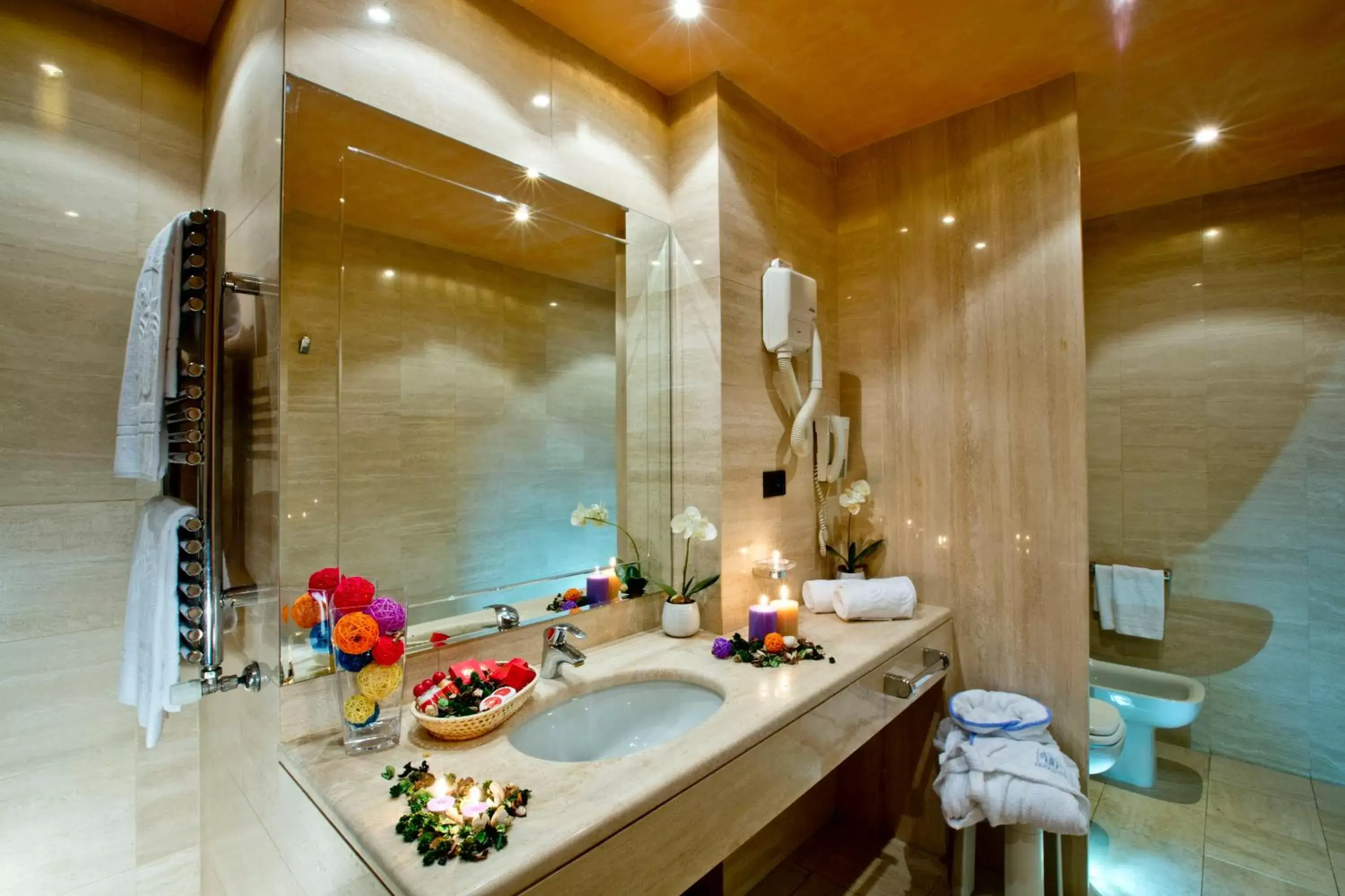 Bathroom in Grand Hotel Duca D'Este
