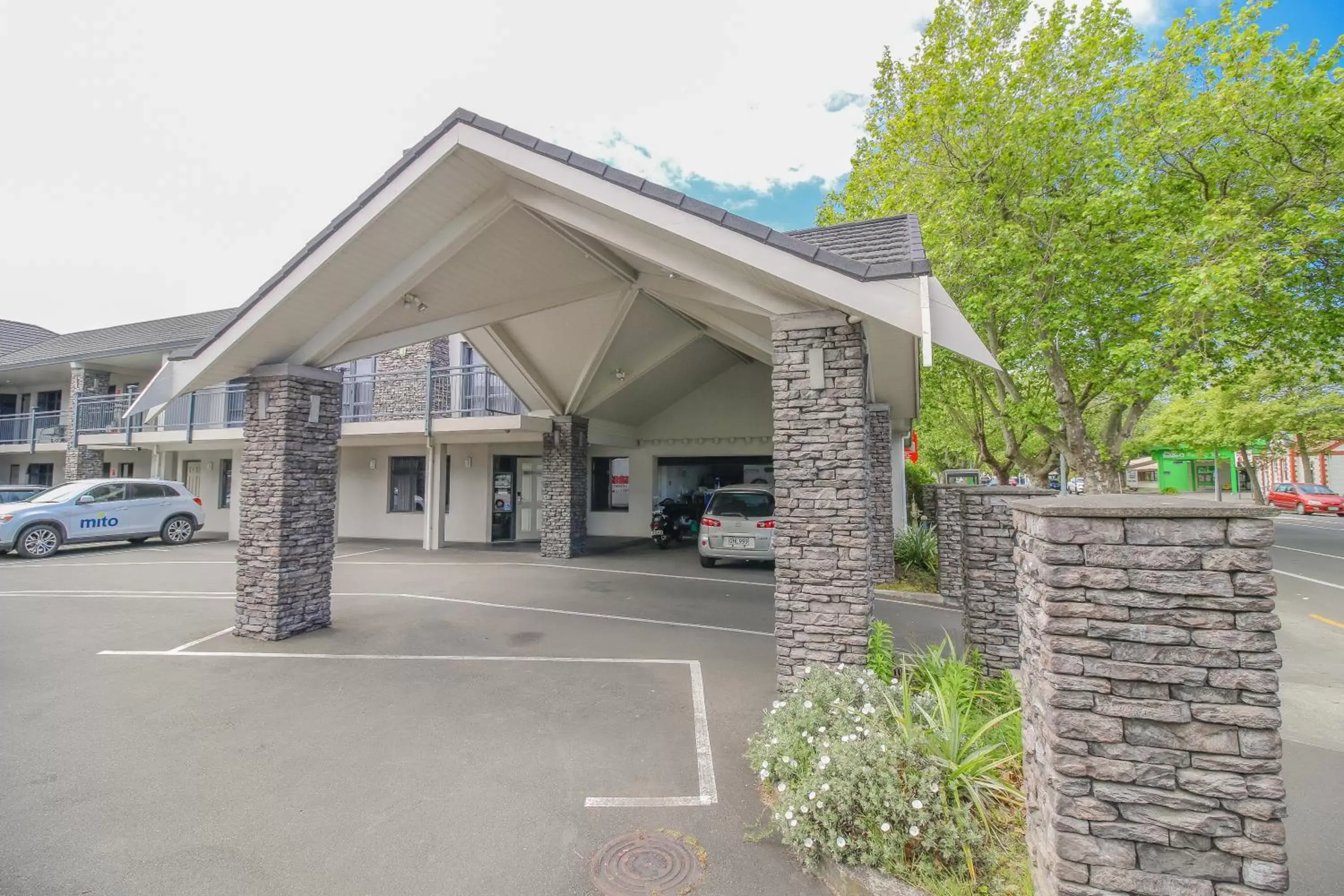 Property Building in Aotea Motor Lodge