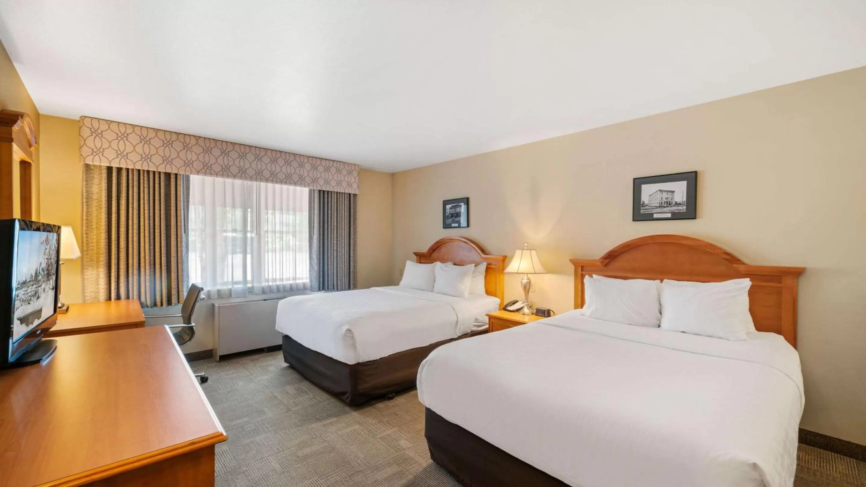 Bedroom, Bed in Clarion Hotel & Suites Fairbanks near Ft Wainwright