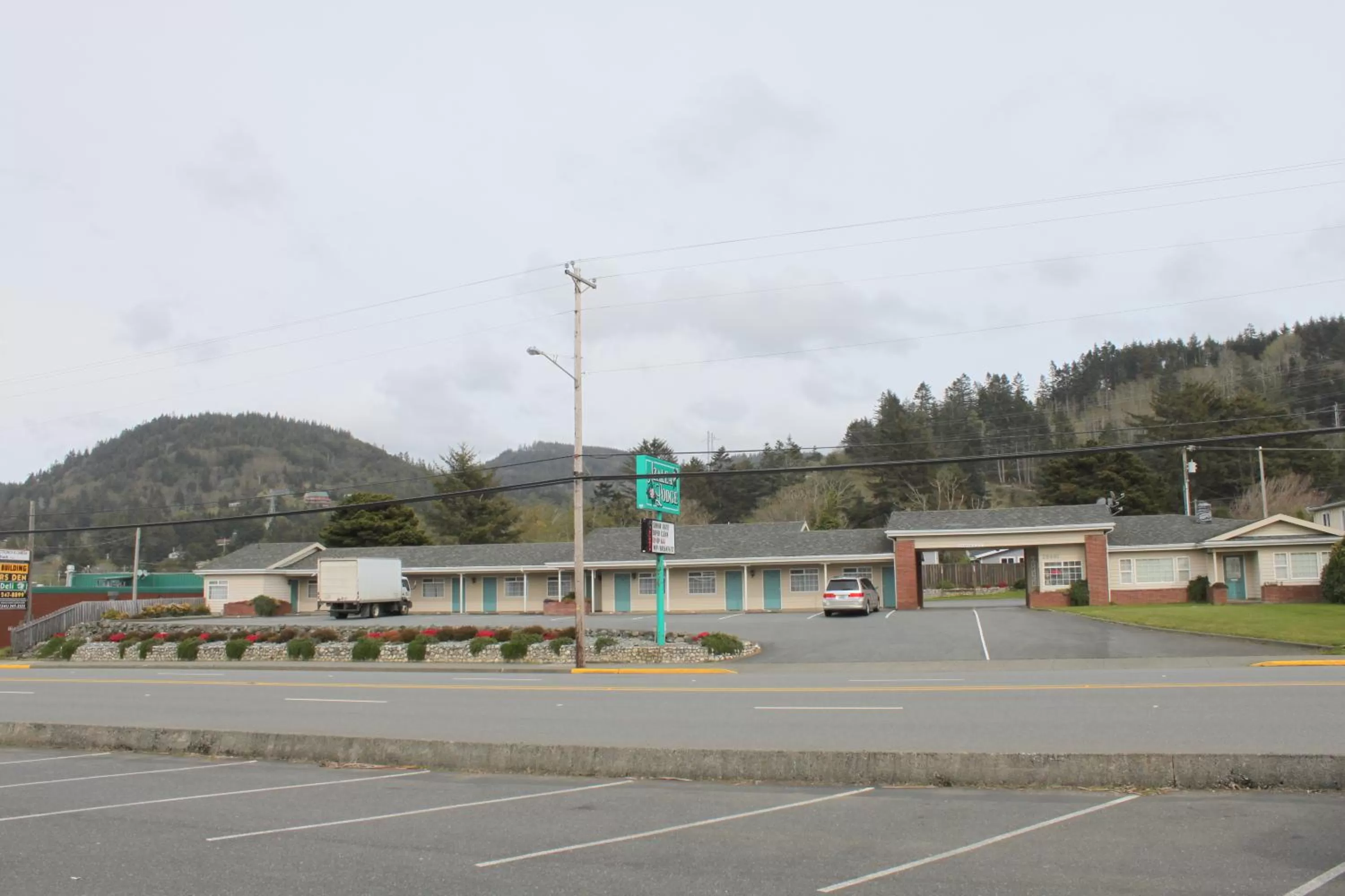 Facade/entrance, Property Building in Azalea Lodge