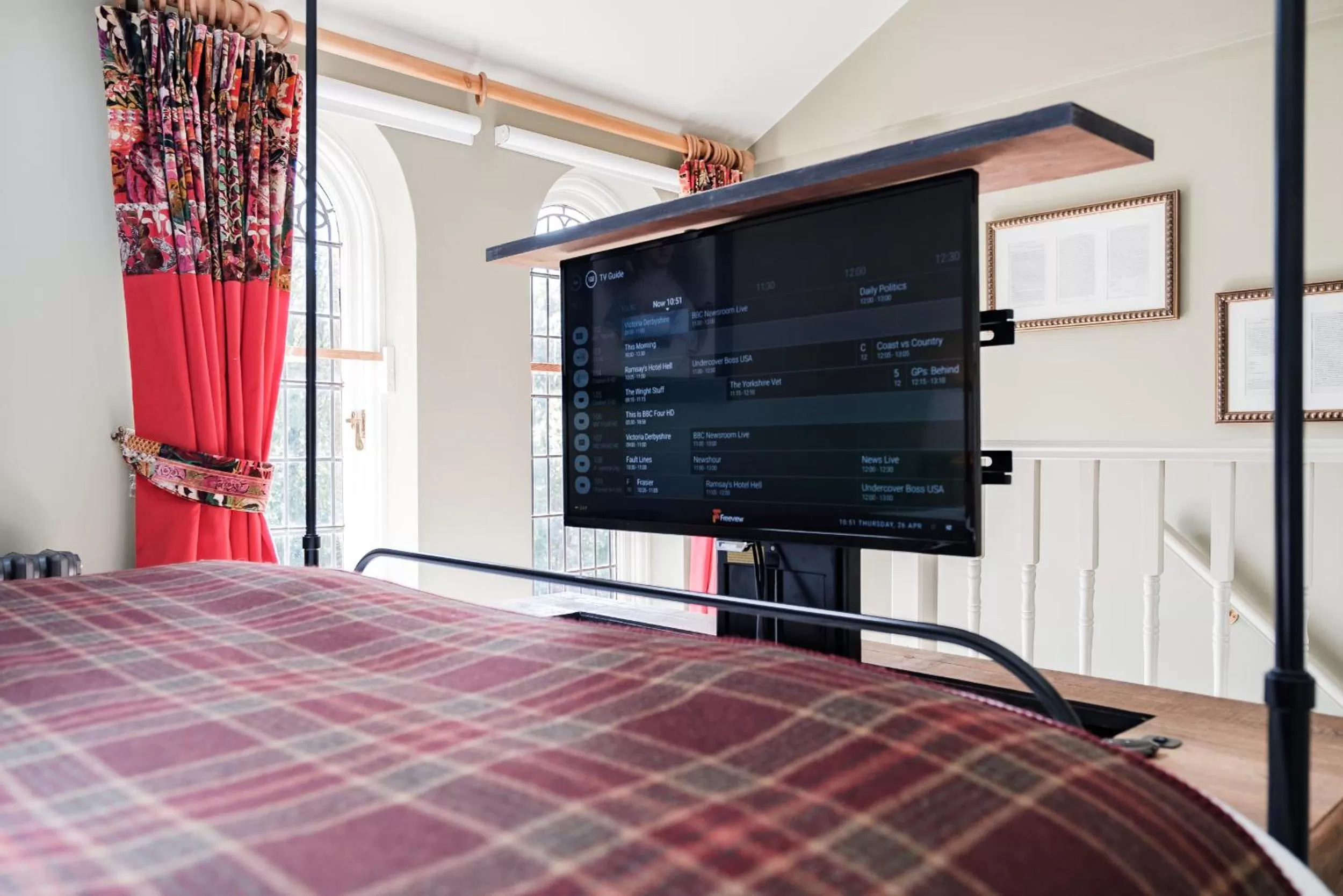 Bedroom, Bed in Wykeham Arms