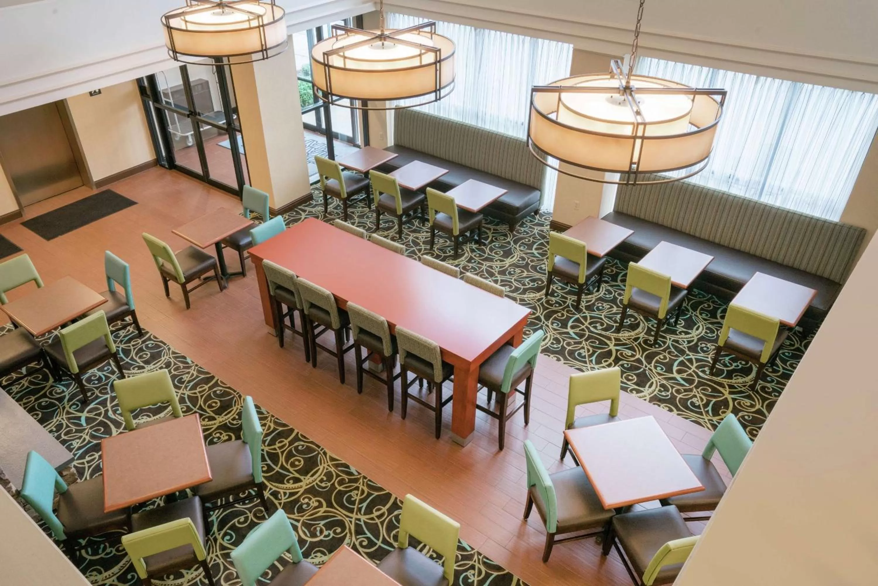 Restaurant/places to eat in Hampton Inn & Suites Valley Forge/Oaks