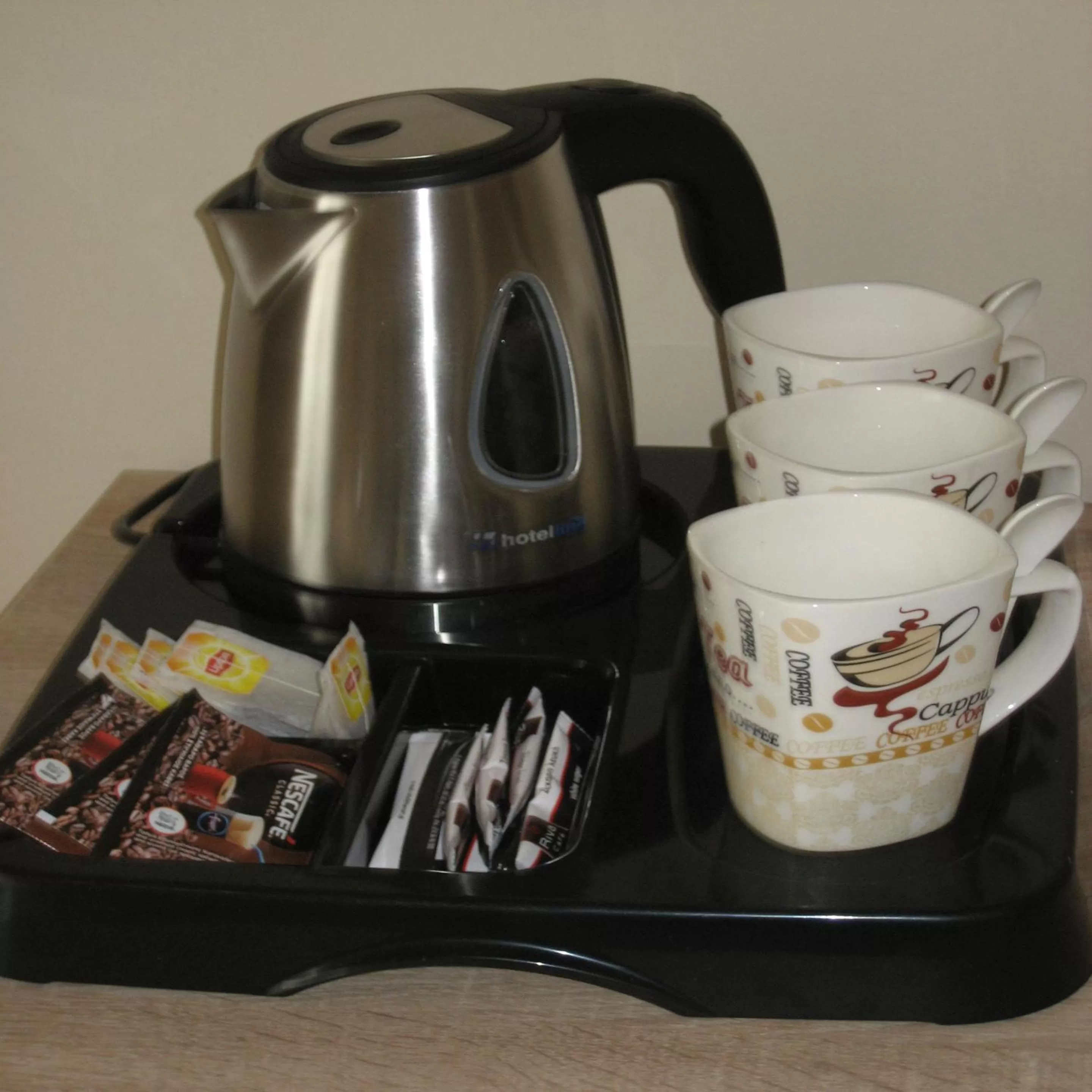 Food and drinks in Elikon