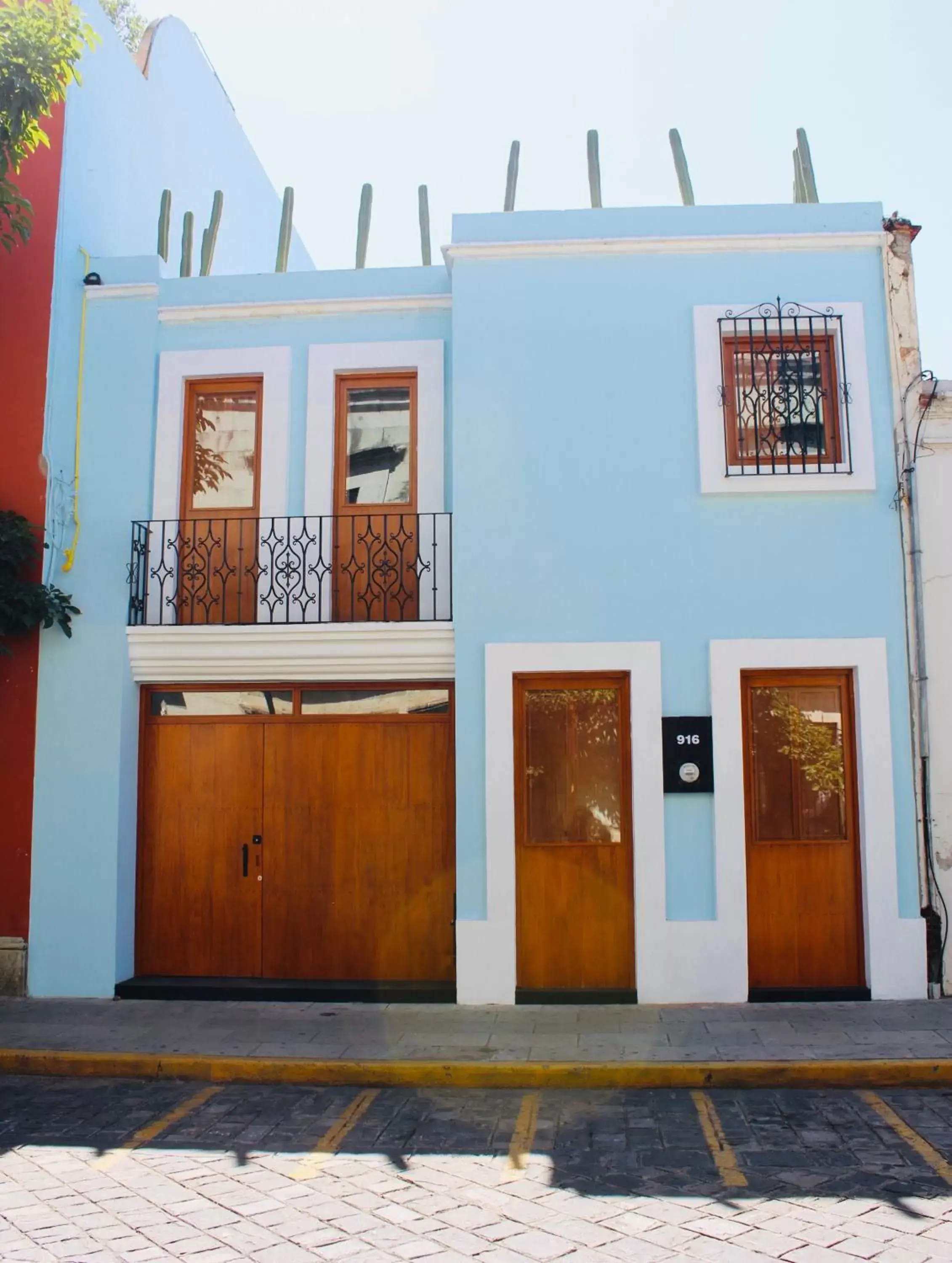 Property Building in Casa Olié