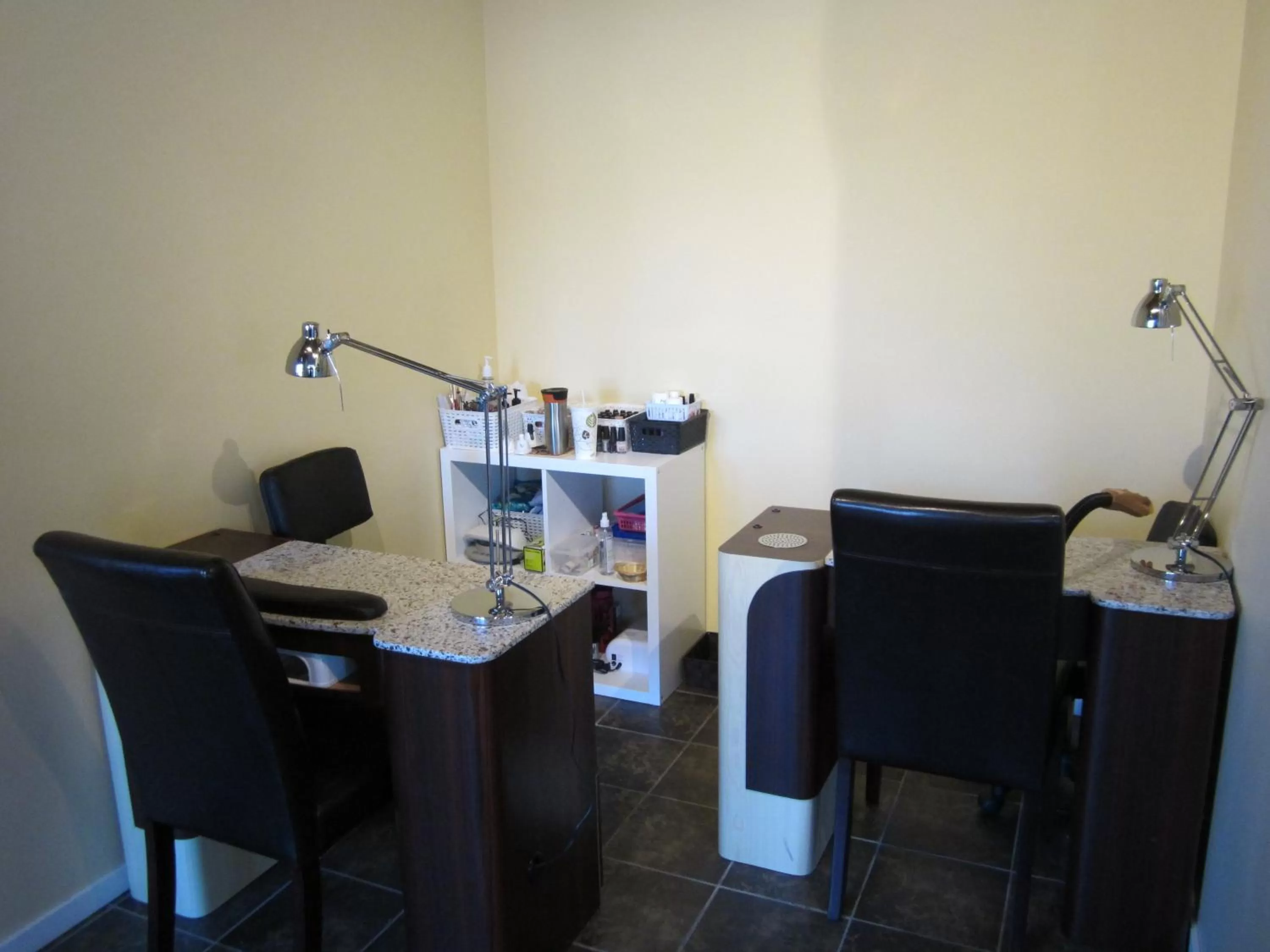 Spa and wellness centre/facilities in Super 8 by Wyndham West Kelowna BC