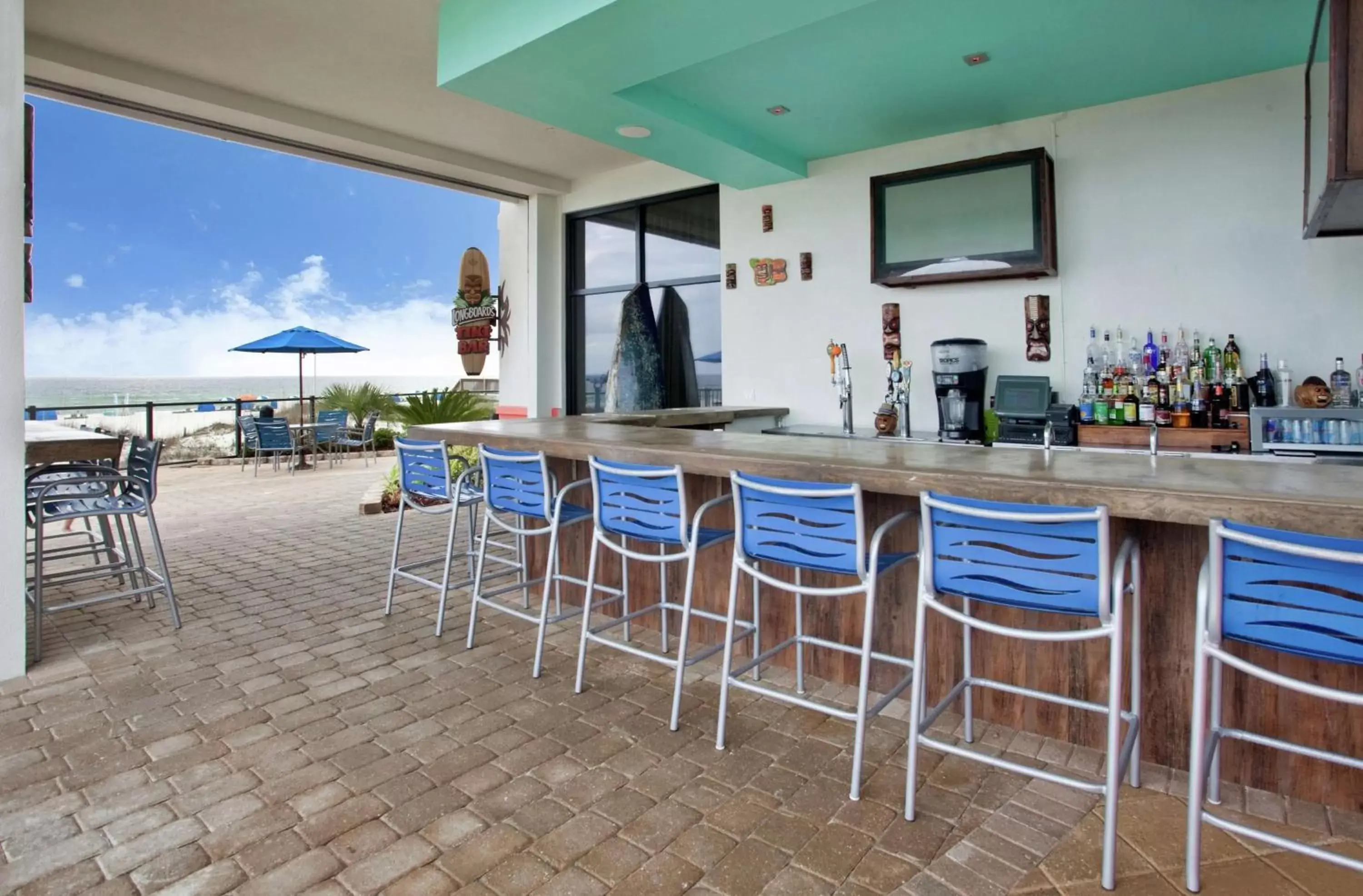 Dining area, Lounge/Bar in Hampton Inn & Suites - Orange Beach