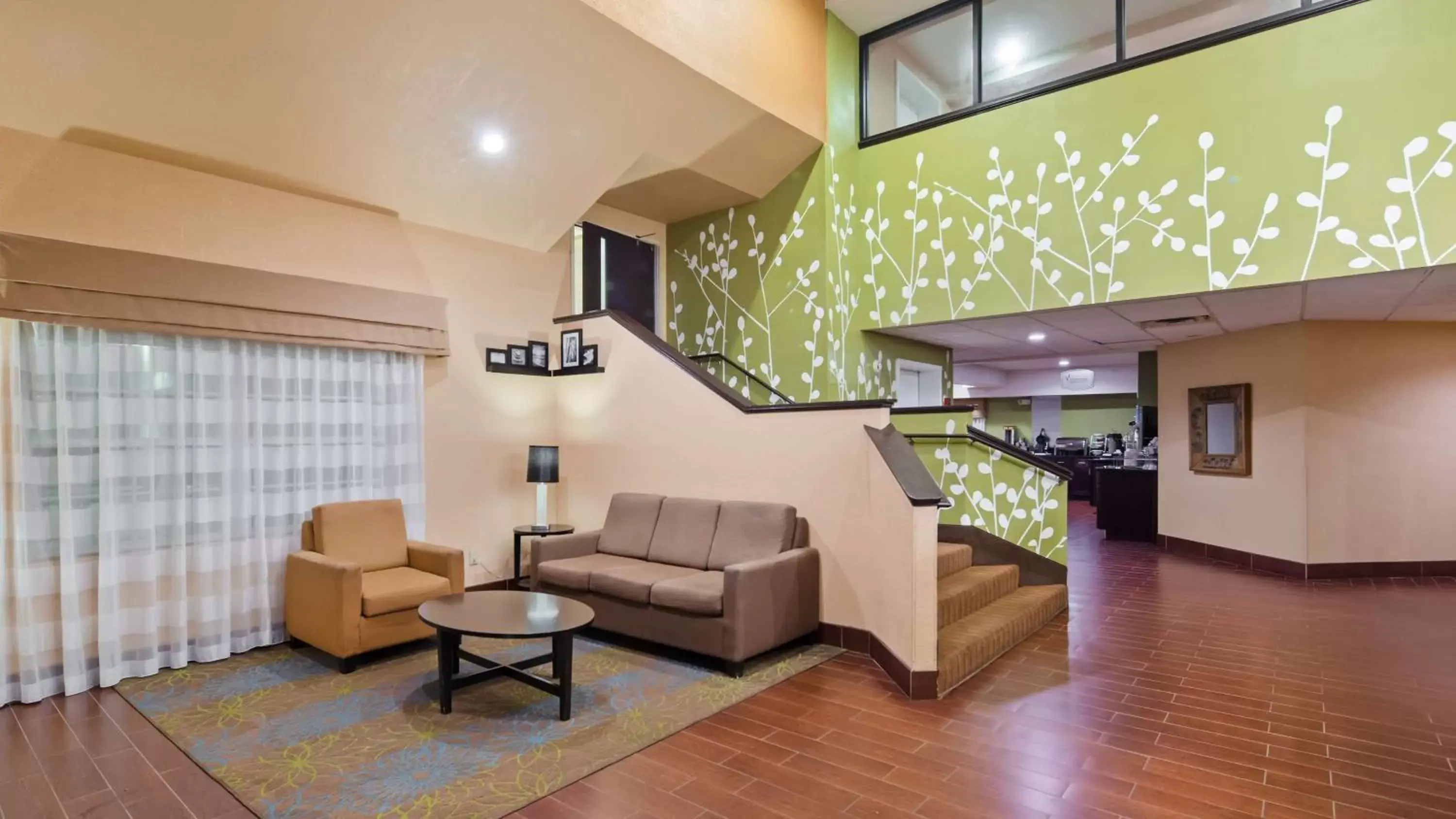 Lobby or reception, Lobby/Reception in SureStay Plus Hotel by Best Western Macon West