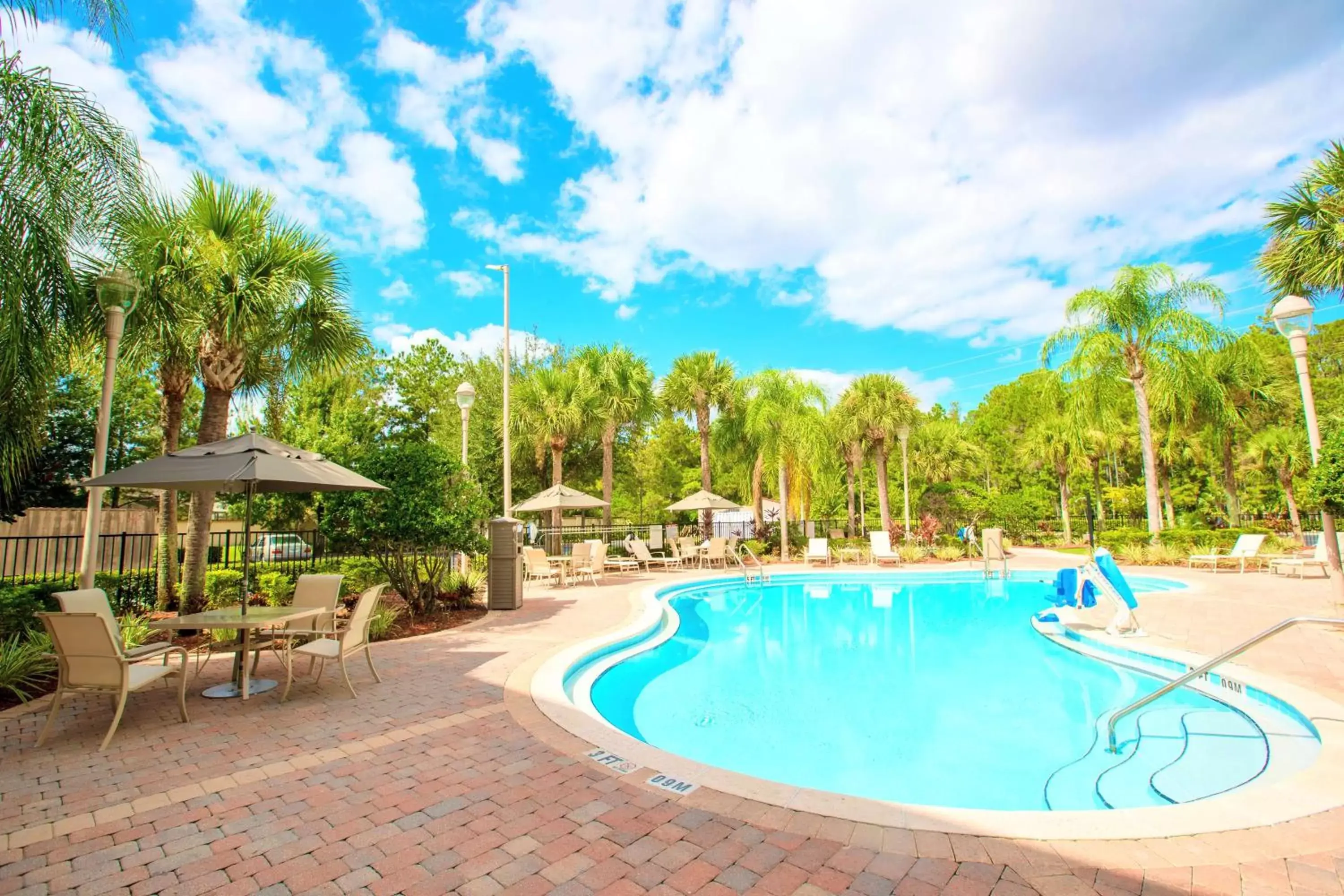 On site, Swimming Pool in Best Western Plus Kissimmee-Lake Buena Vista South Inn & Suites