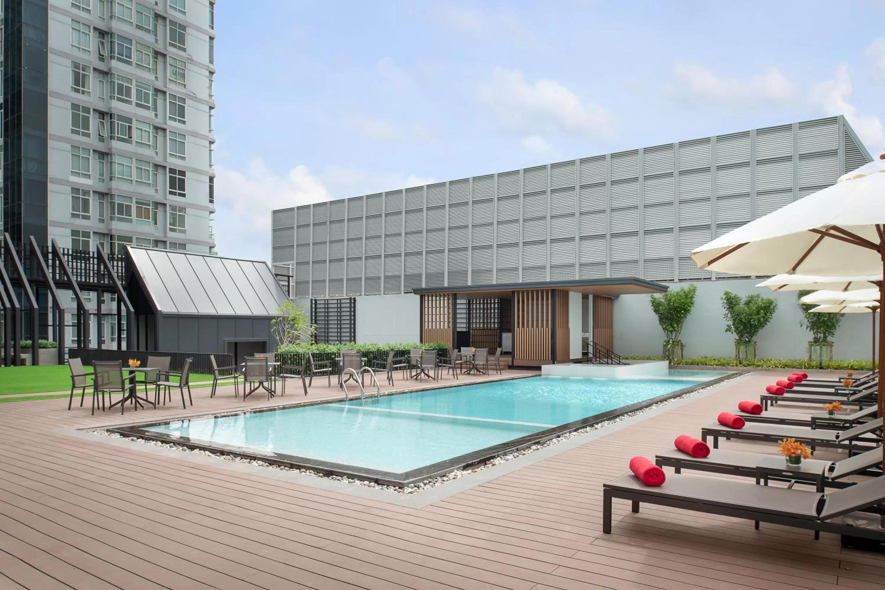 Swimming pool in Avani Sukhumvit Bangkok - SHA Extra Plus Certified