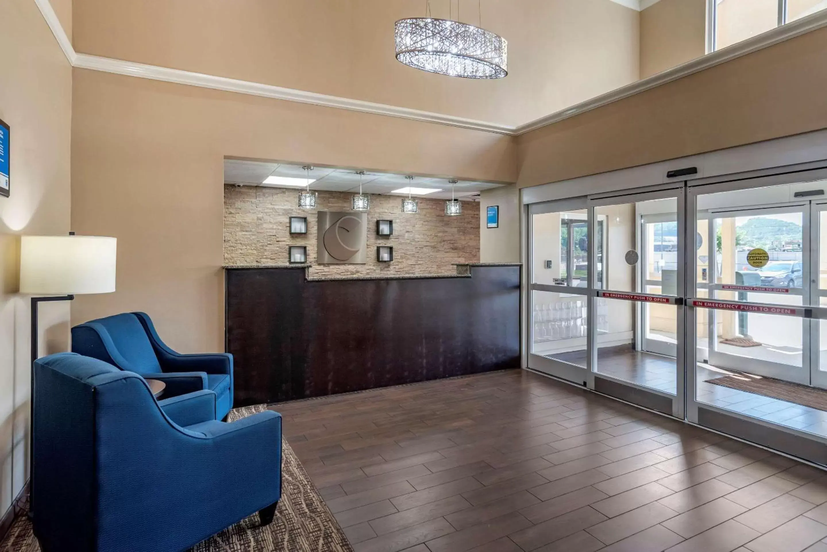 Lobby or reception, Lobby/Reception in Comfort Inn Airport