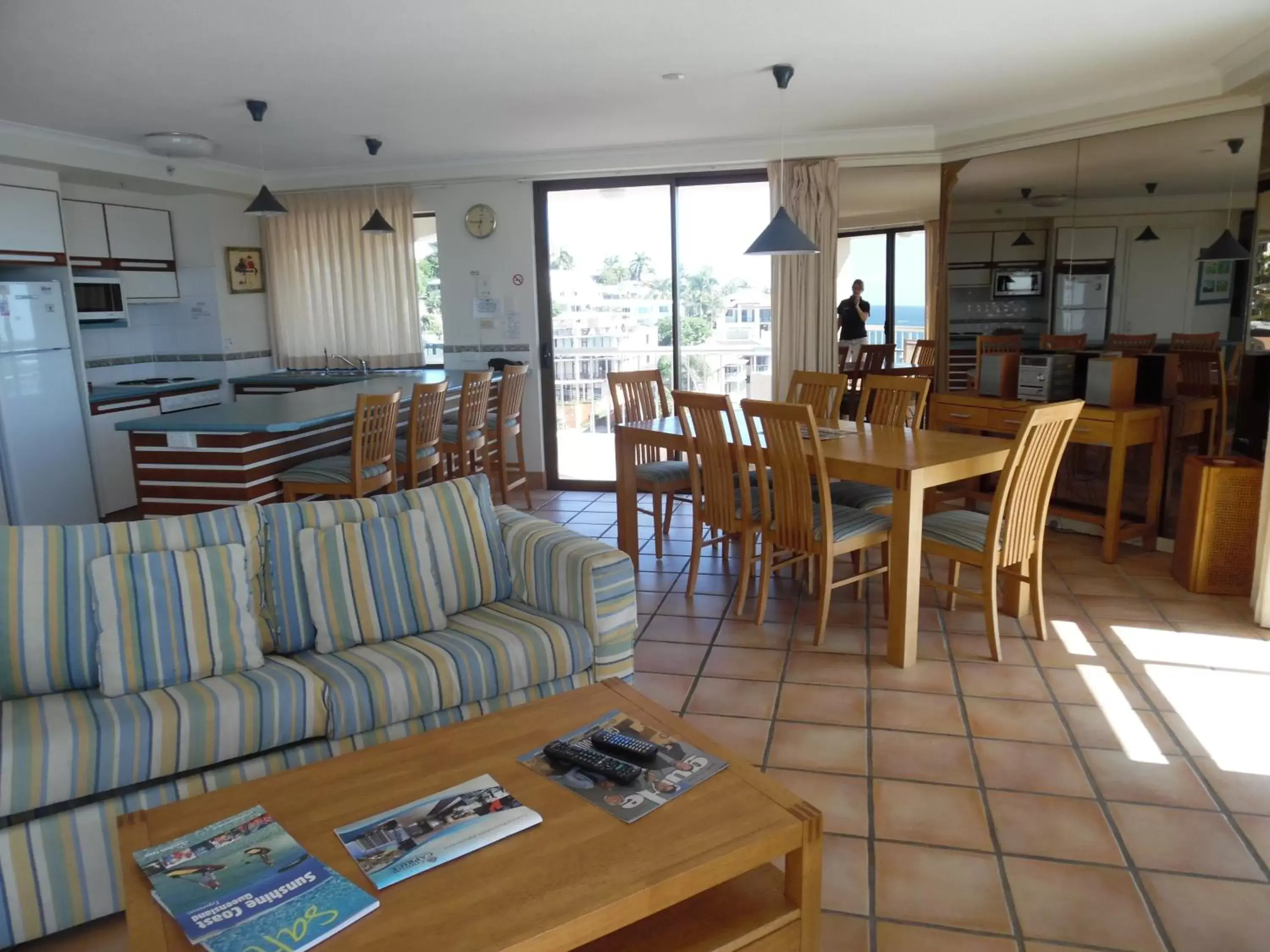 Living room, Seating Area in Coolum Caprice