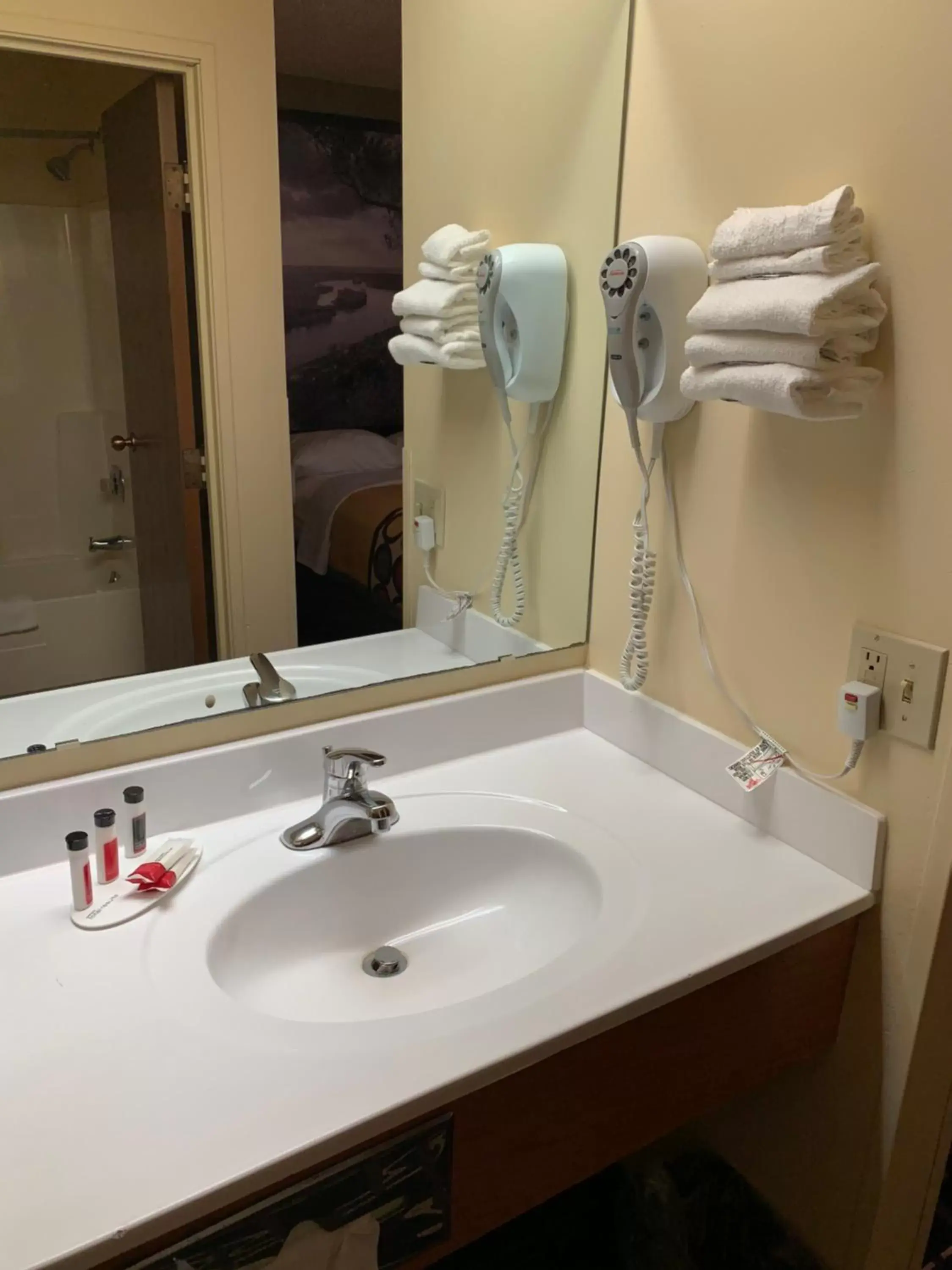 Bathroom in Super 8 by Wyndham Watertown WI