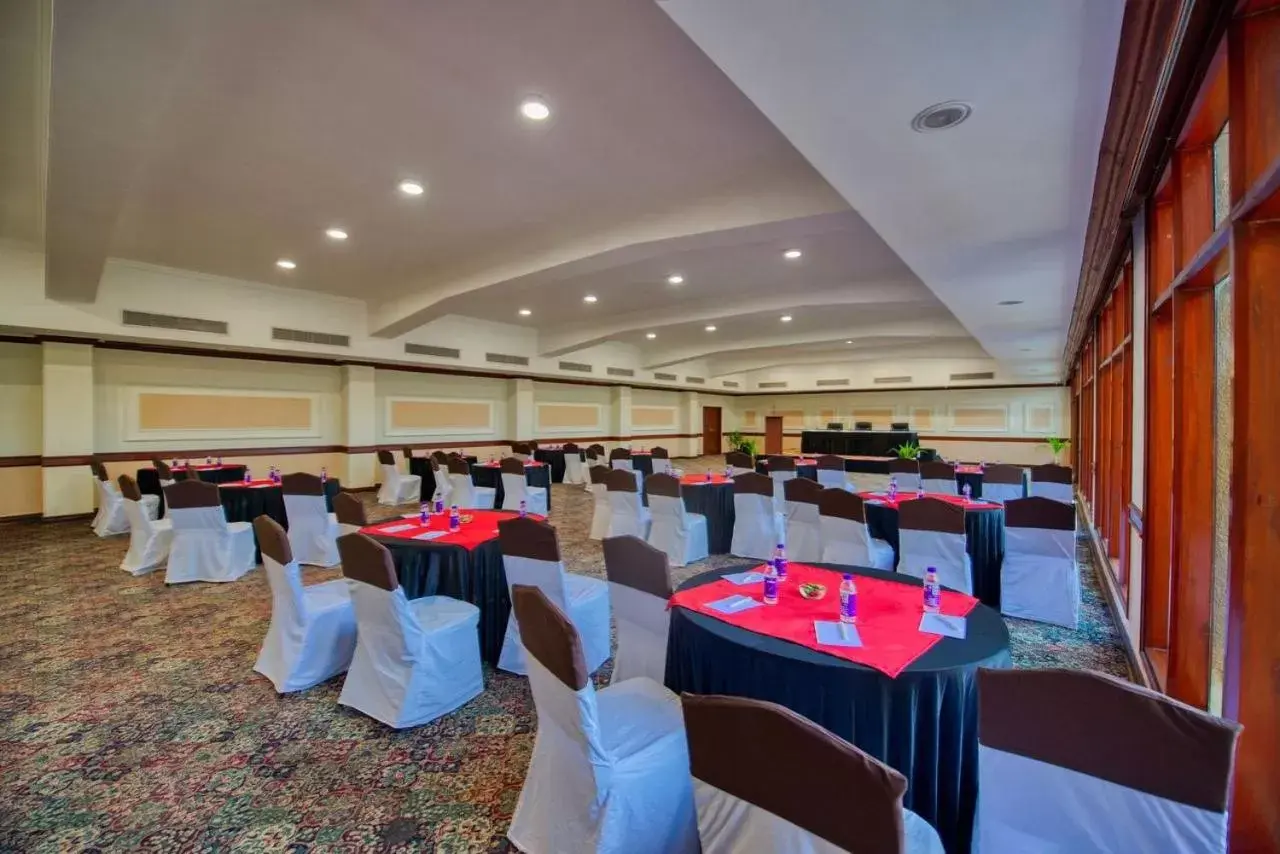 Banquet Facilities in Clarks Khajuraho