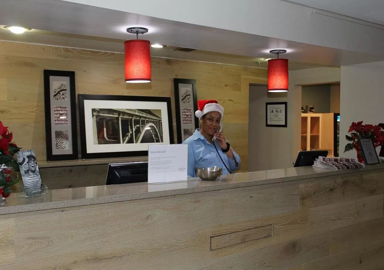 Lobby or reception in Country Inn & Suites by Radisson, Charlotte I-85 Airport, NC