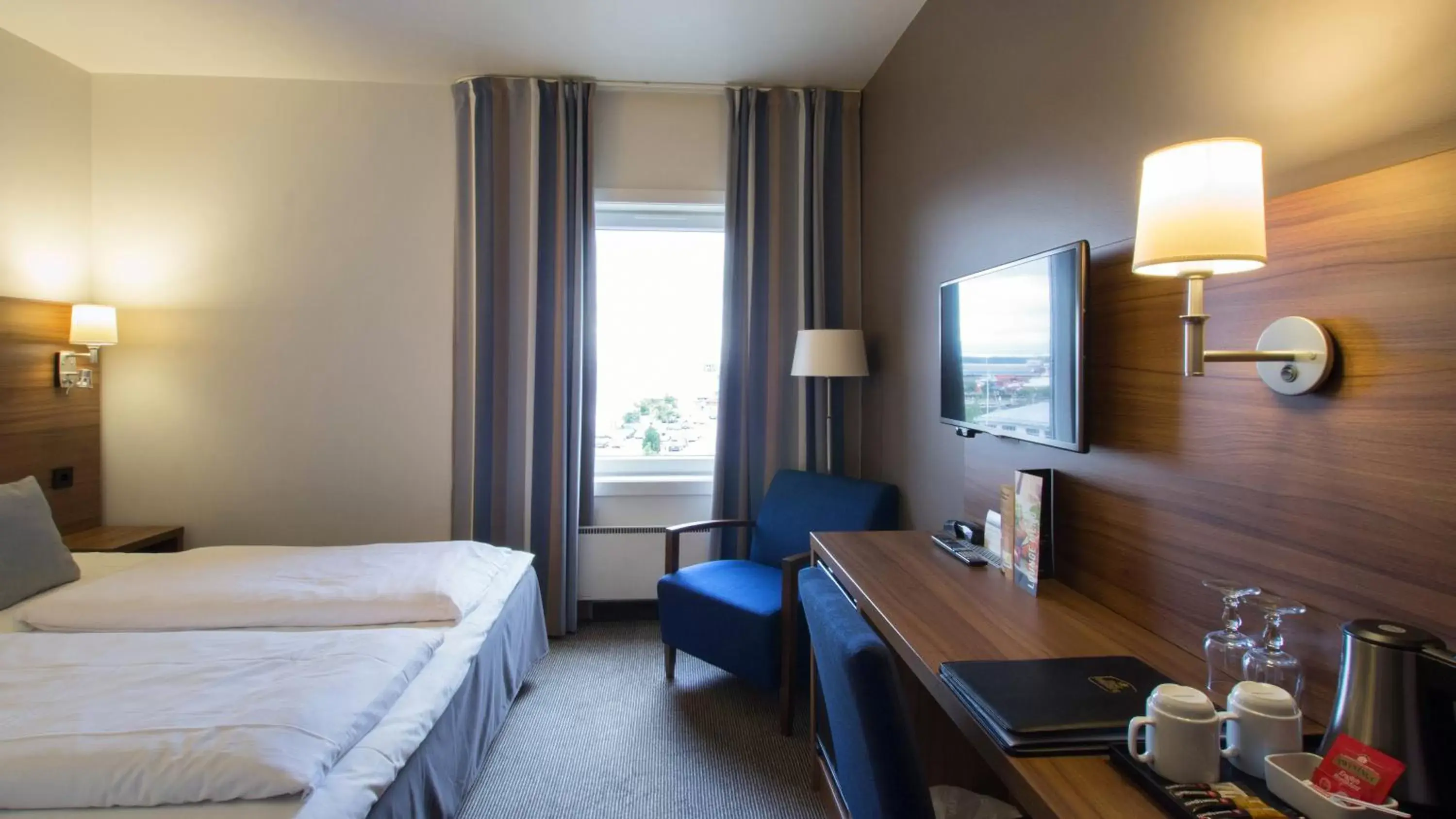 Standard Double Room in Thon PartnerHotel Horten Standard Double Room in Thon PartnerHotel Horten