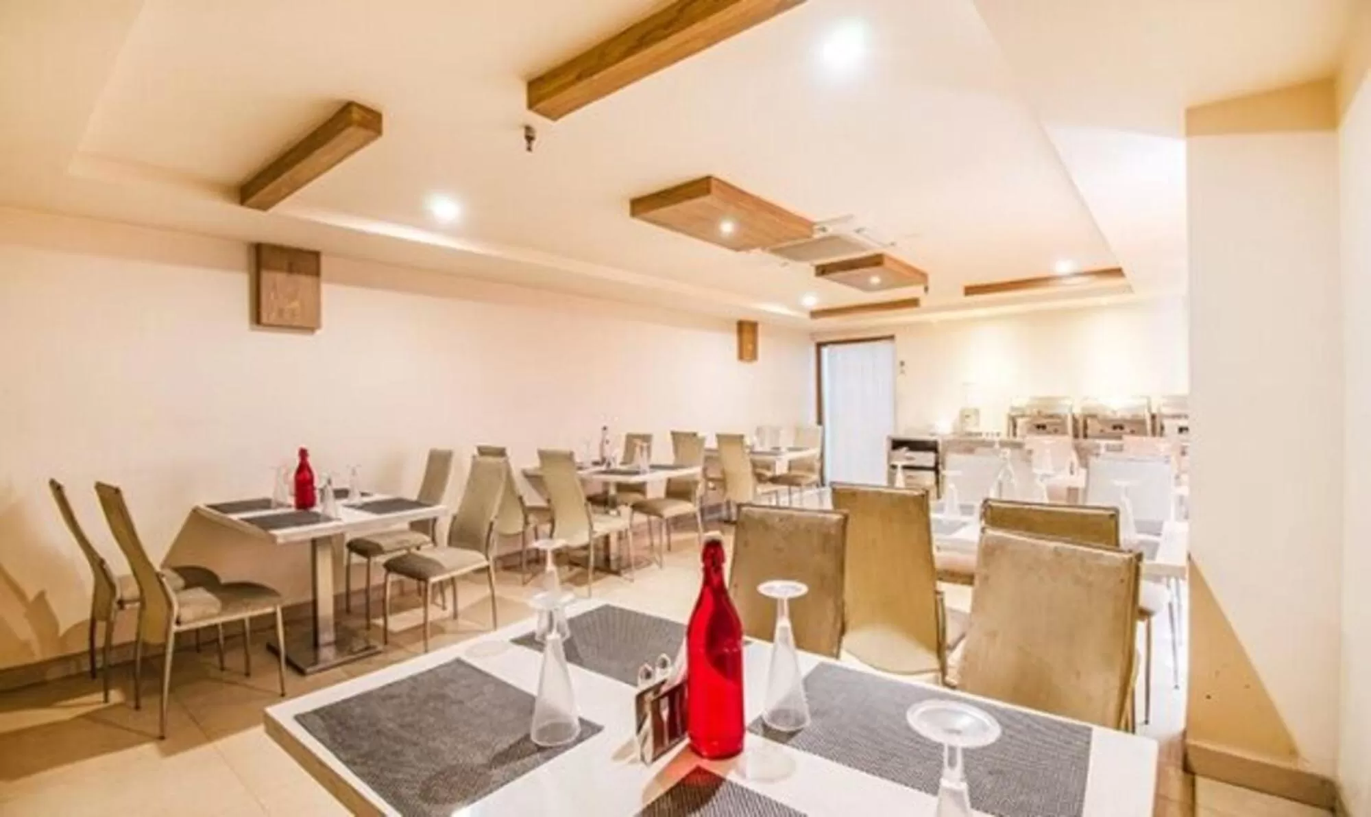 Dining area, Restaurant/Places to Eat in FabHotel Prime Royal Castle Gandhipuram