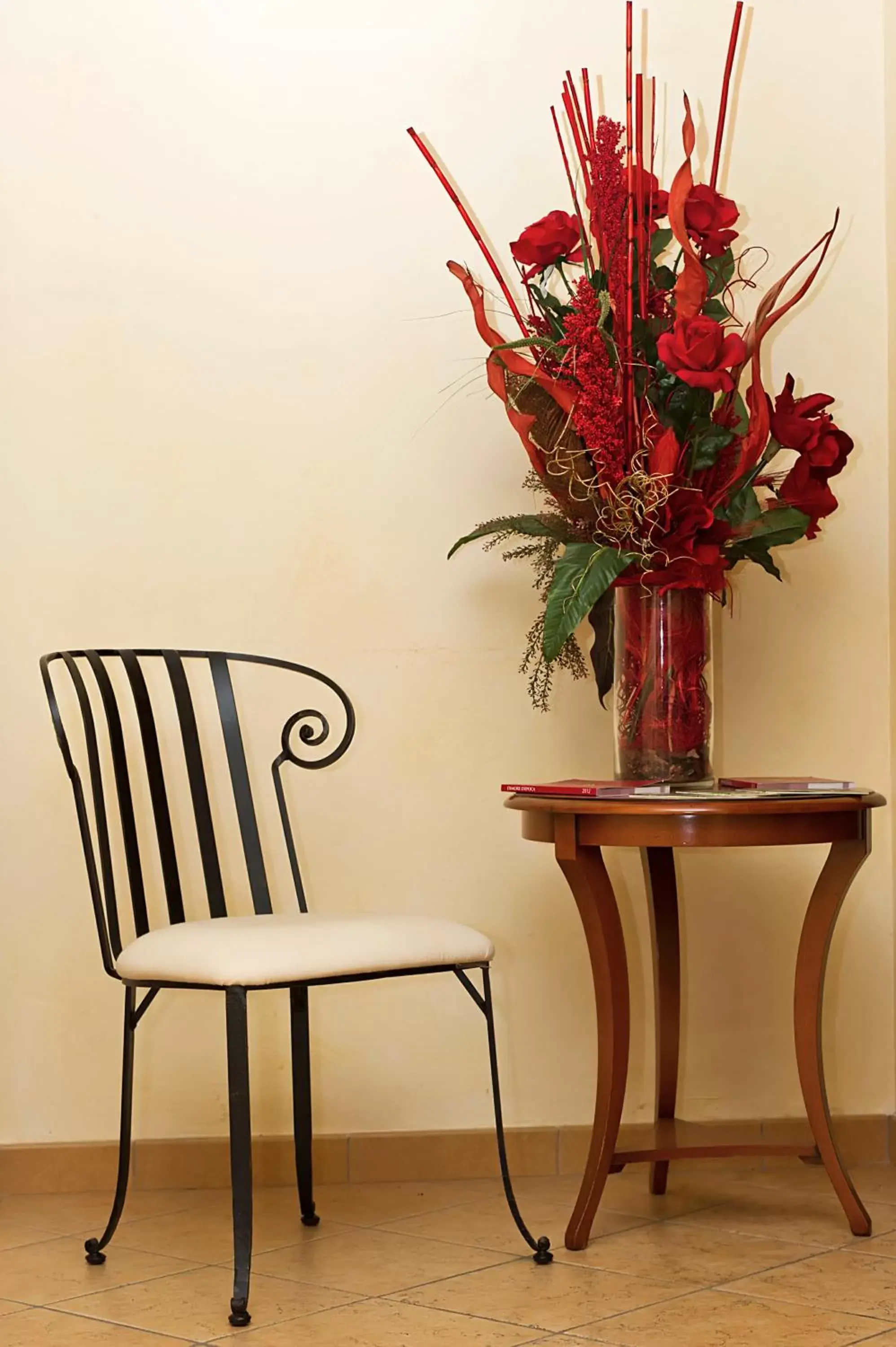 Decorative detail, Seating Area in Best Western Plus Hotel Le Rondini