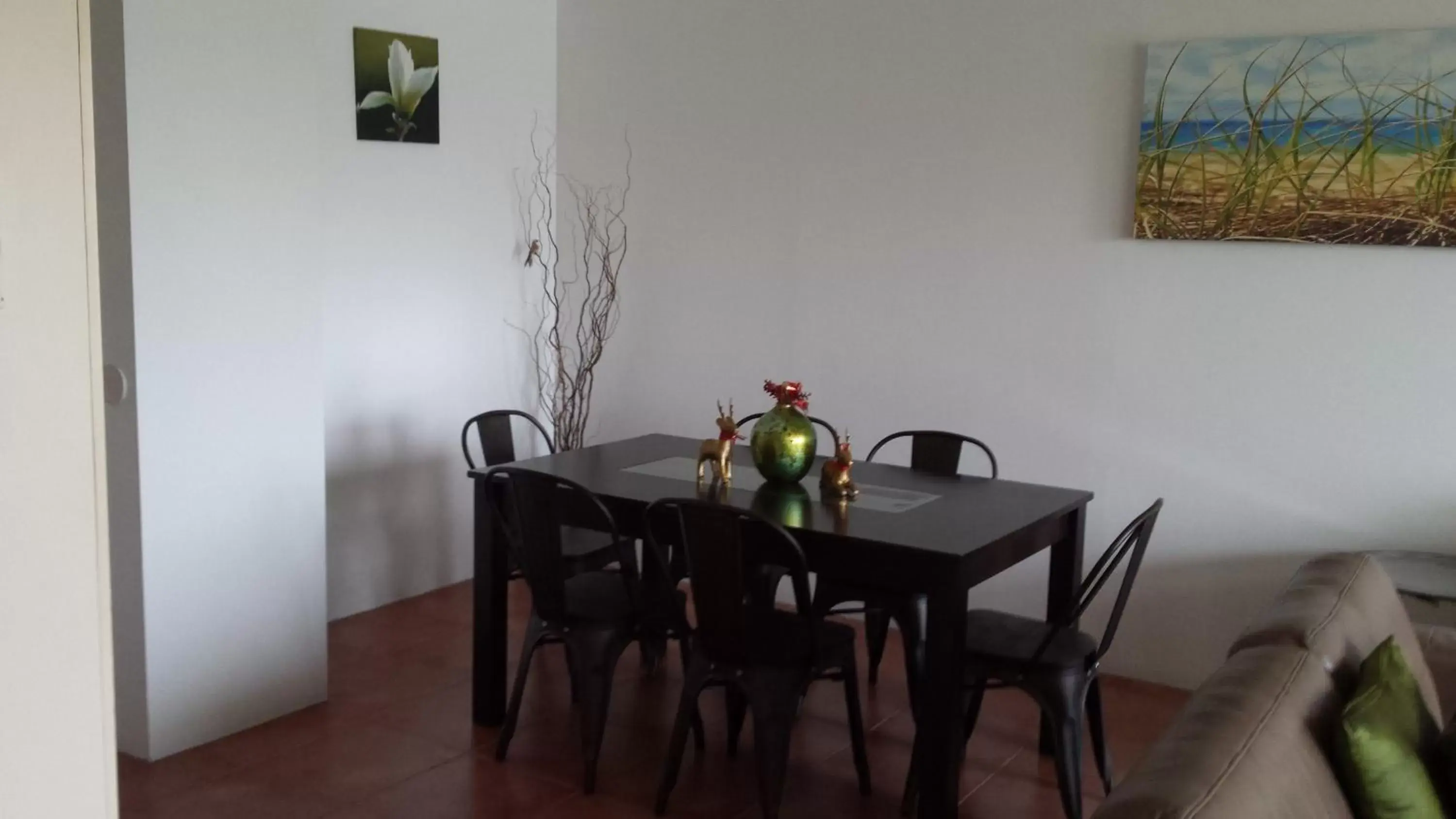 Dining Area in Bayview Waters Apartments